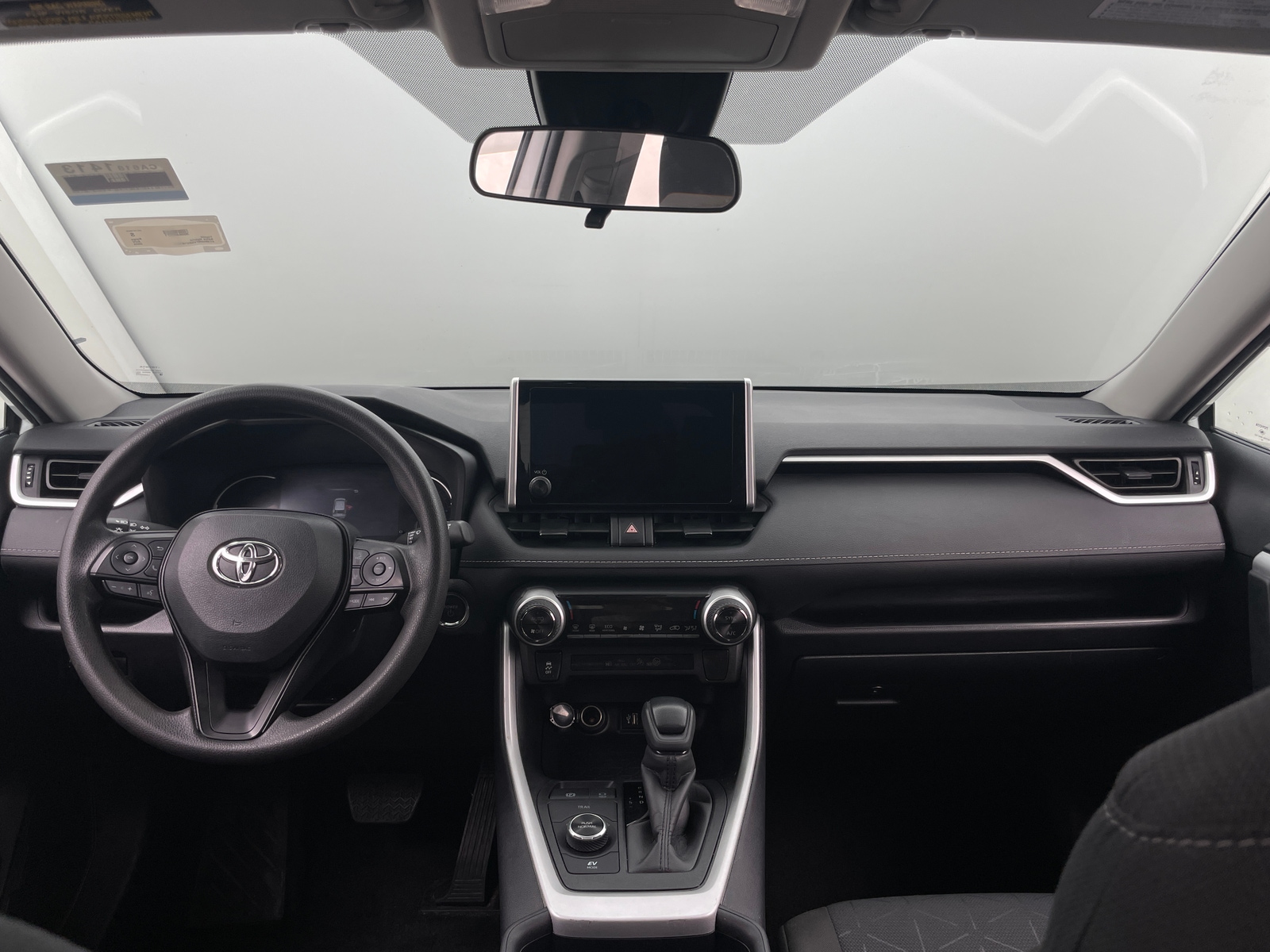 Thumbnail: 2025 Toyota RAV4 - 3