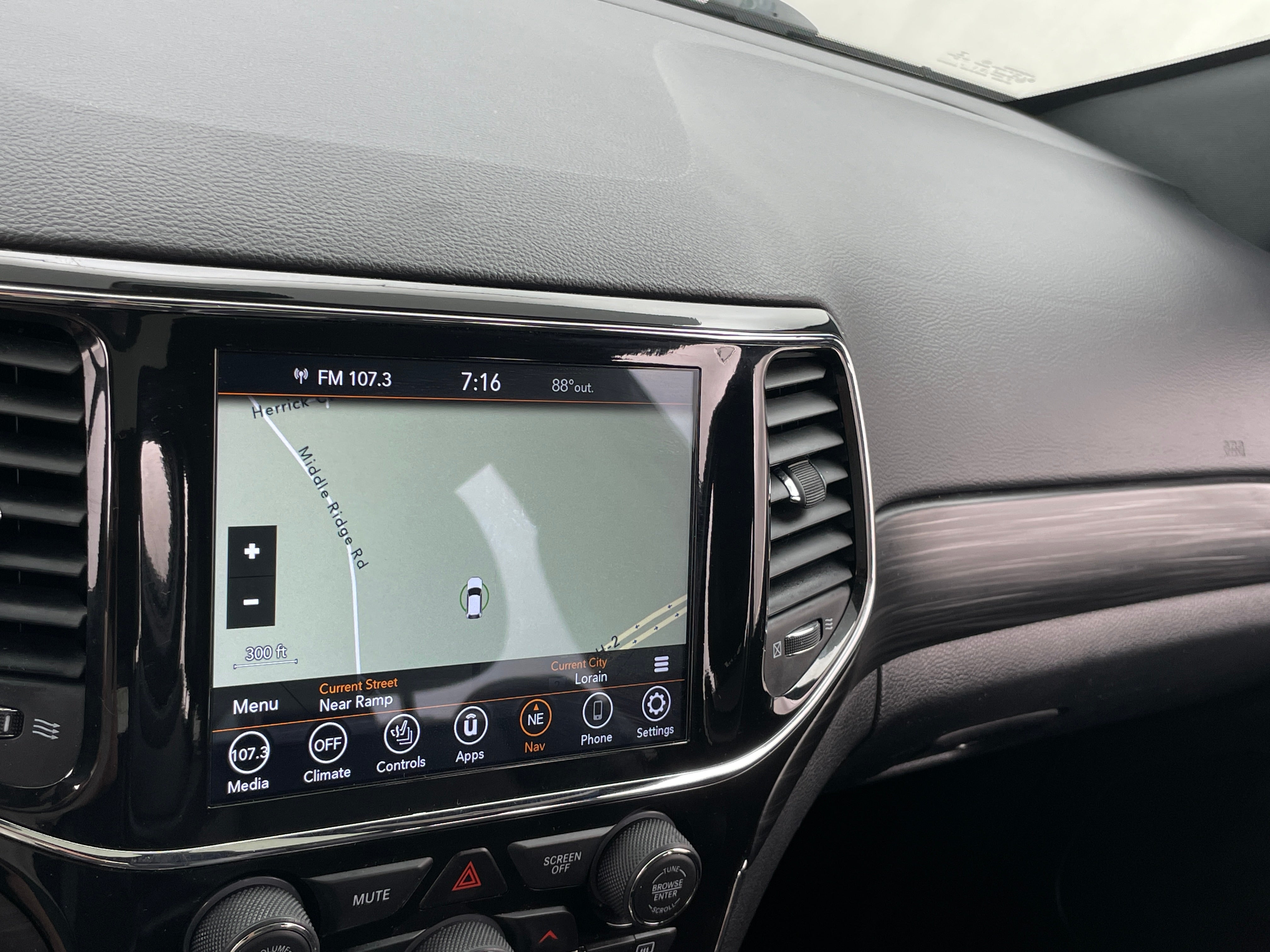 2022 Jeep Grand Cherokee WK Laredo X - Photo 18