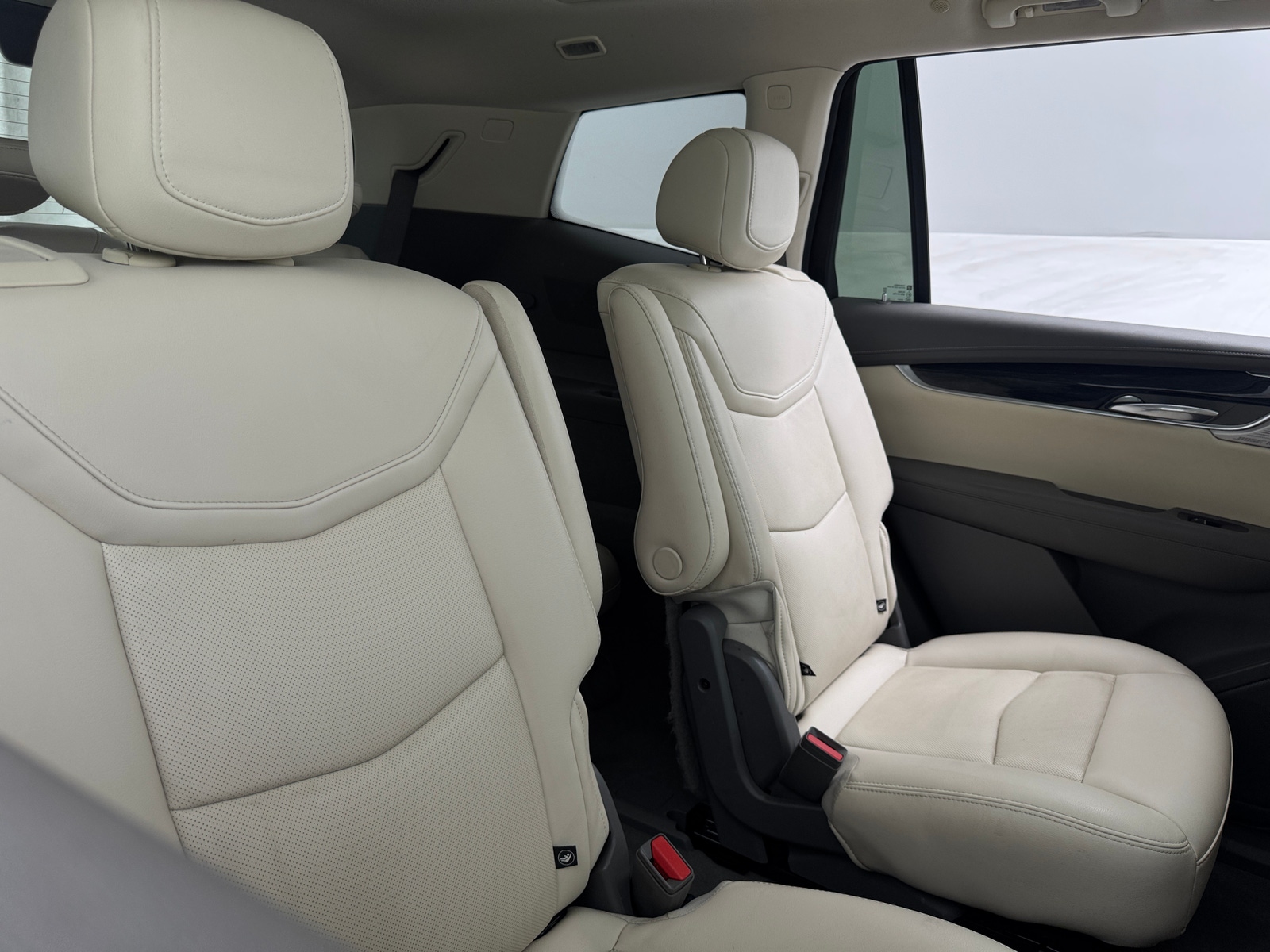 Thumbnail: 2021 Cadillac XT6 - 5