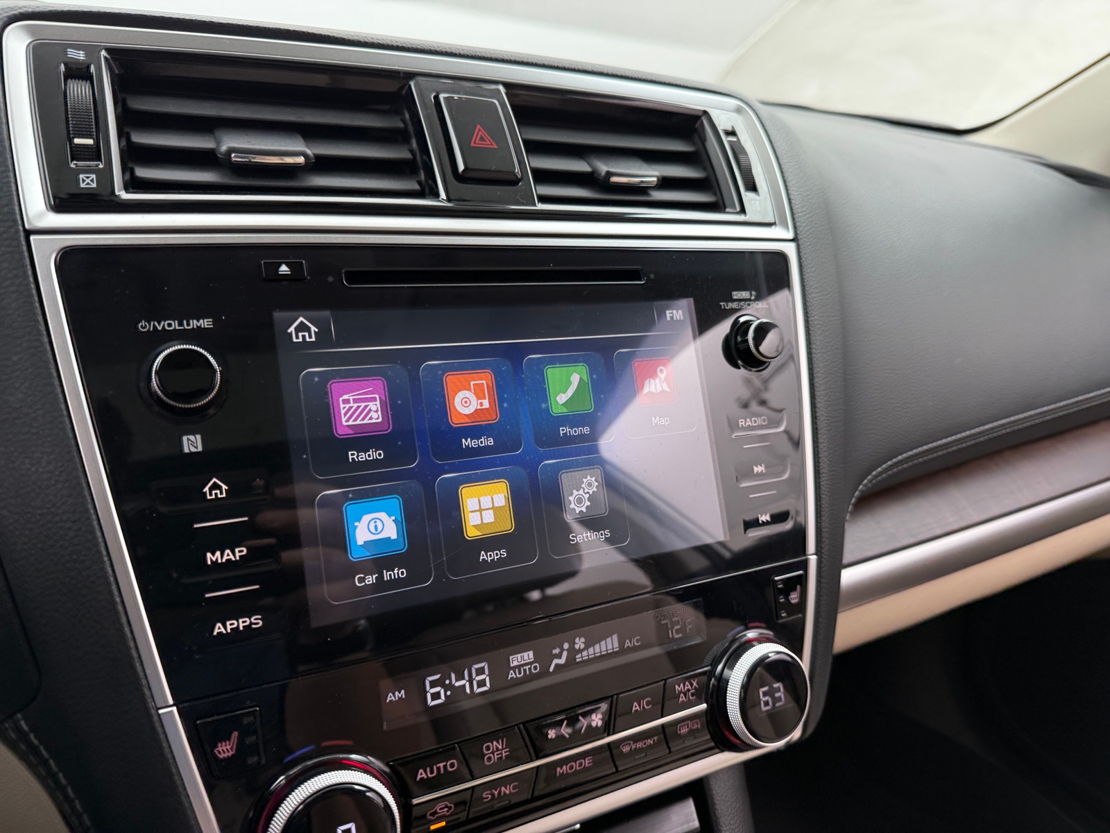 Thumbnail: 2018 Subaru Outback - 3