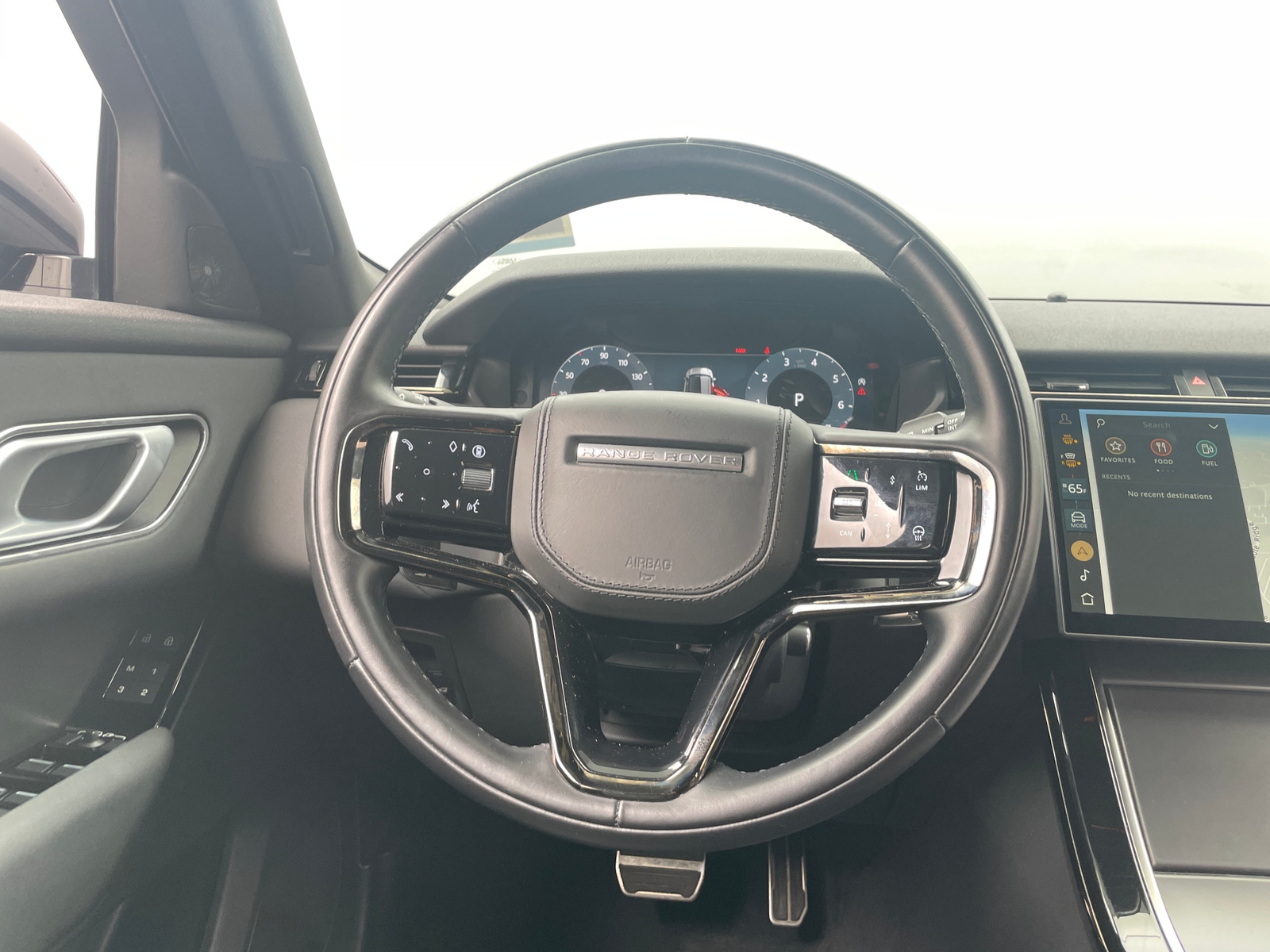 Thumbnail: 2025 Land Rover Range Rover Velar - 4