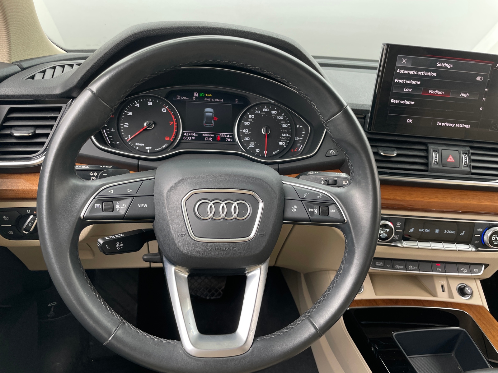 Thumbnail: 2022 Audi Q5 - 4