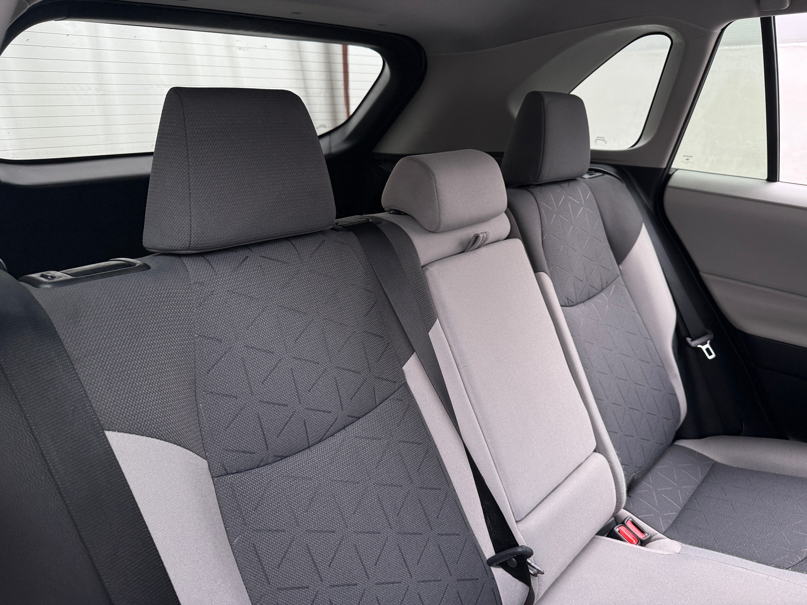 Thumbnail: 2020 Toyota RAV4 - 6