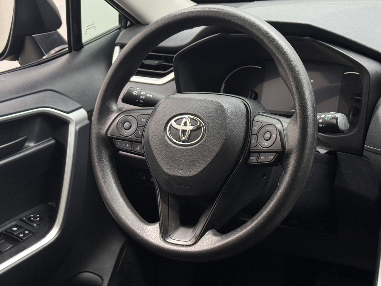 Thumbnail: 2025 Toyota RAV4 - 5
