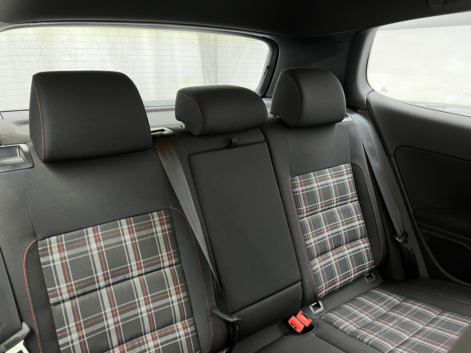 Thumbnail: 2012 Volkswagen Golf - 5