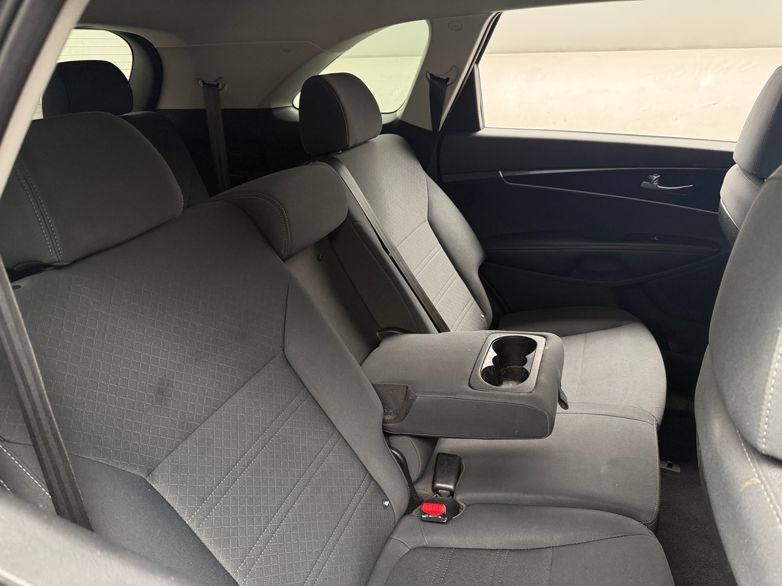 Thumbnail: 2019 Kia Sorento - 6