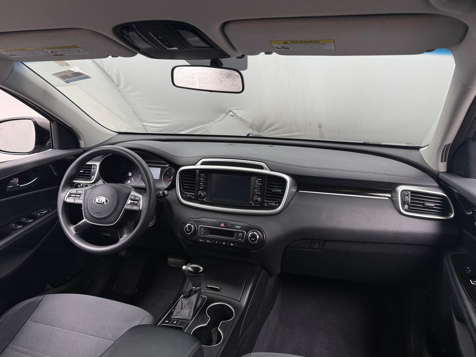 Thumbnail: 2019 Kia Sorento - 3