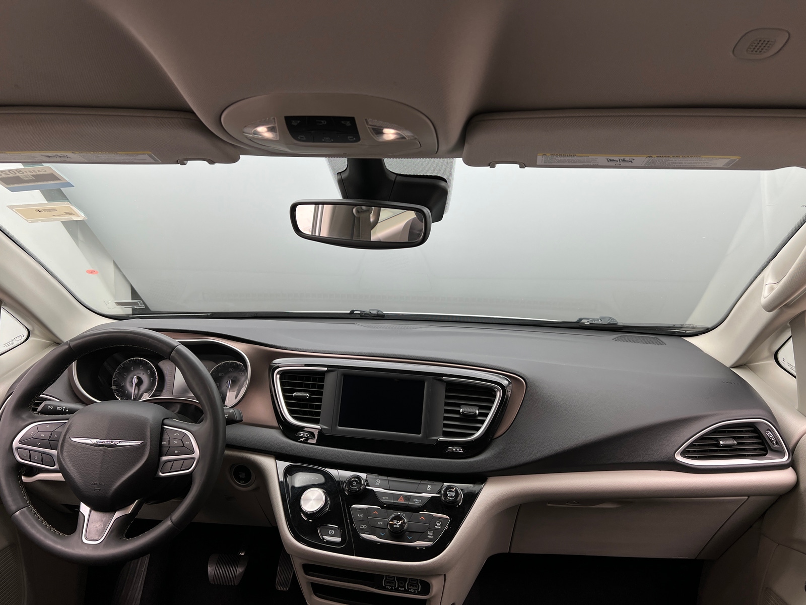 Thumbnail: 2023 Chrysler Voyager - 3