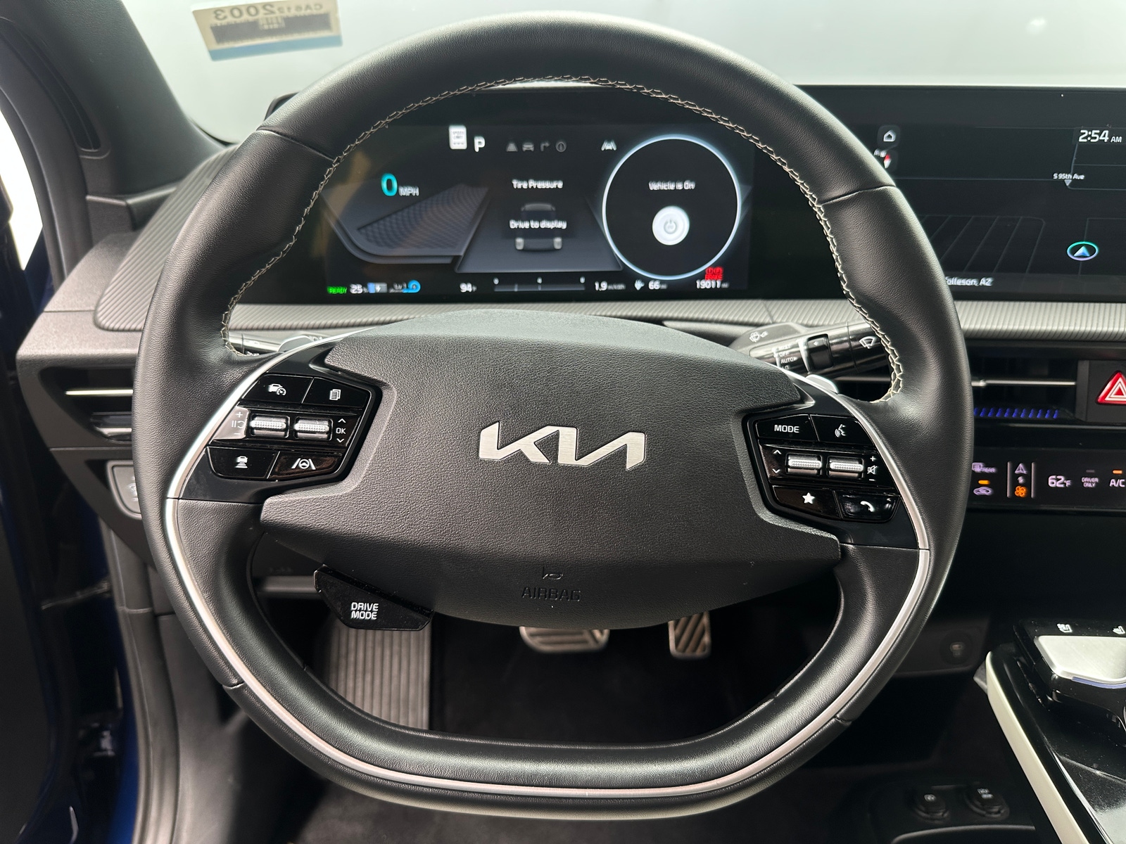 Thumbnail: 2022 Kia EV6 - 4