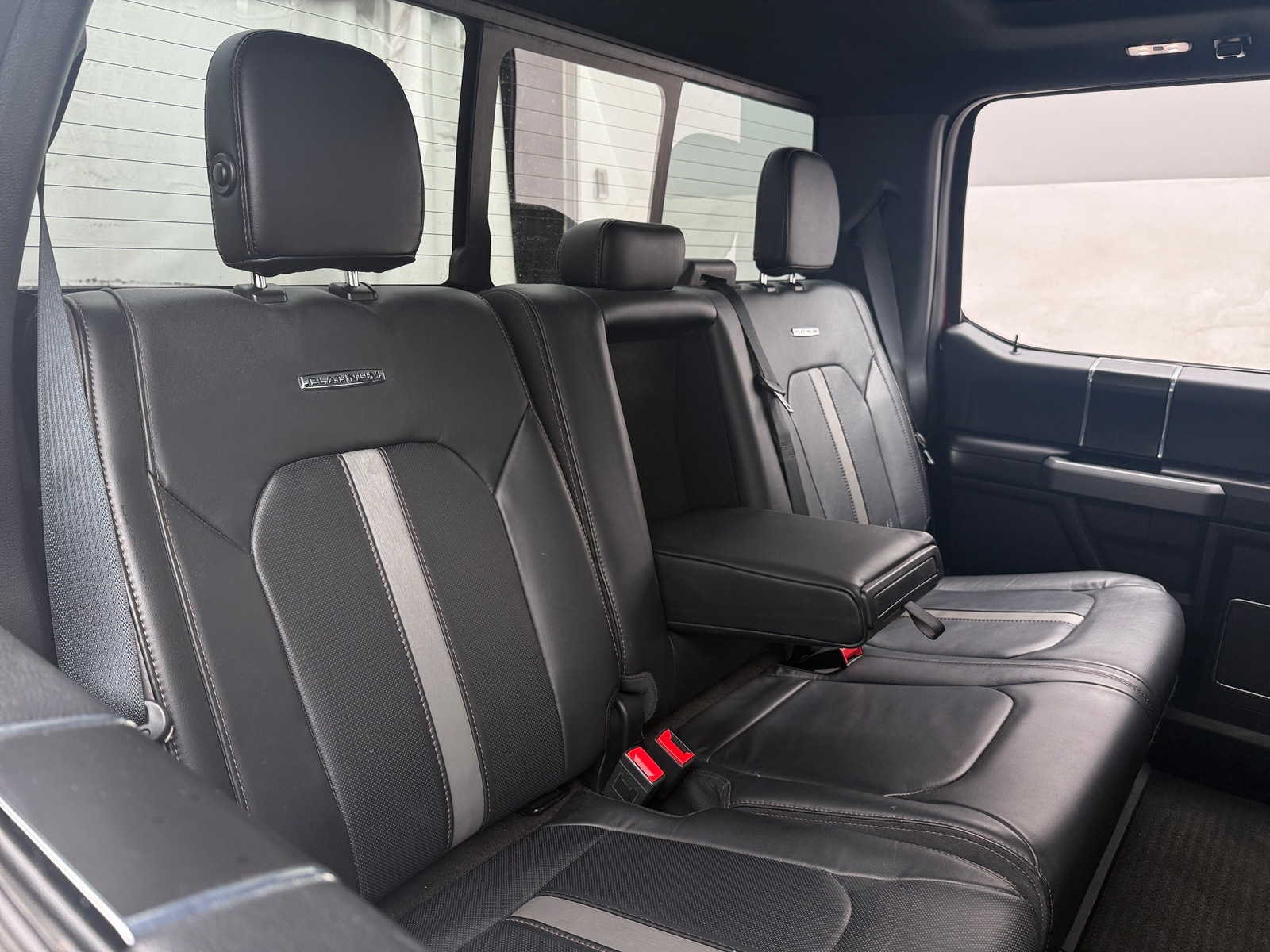 Thumbnail: 2018 Ford Econoline - 5