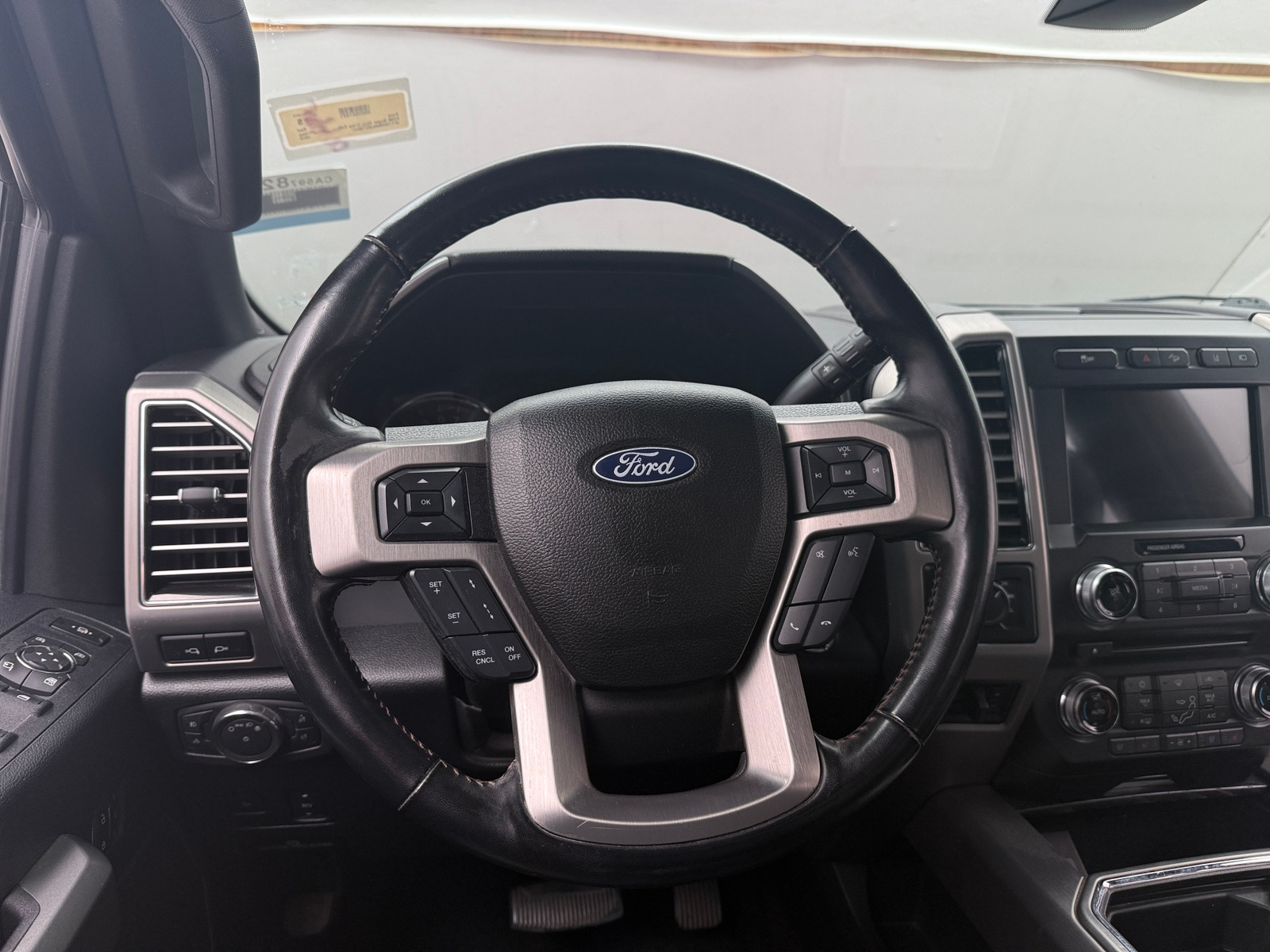 Thumbnail: 2018 Ford Econoline - 4