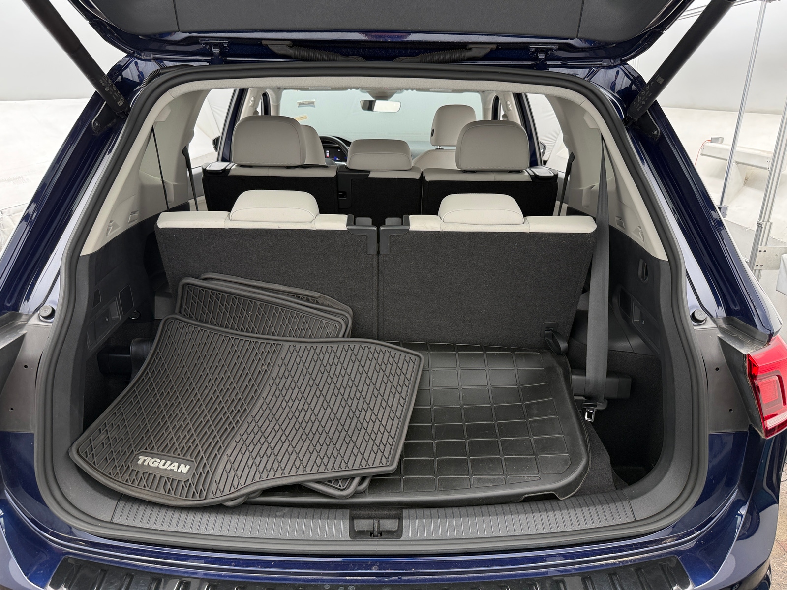 Thumbnail: 2024 Volkswagen Tiguan - 7