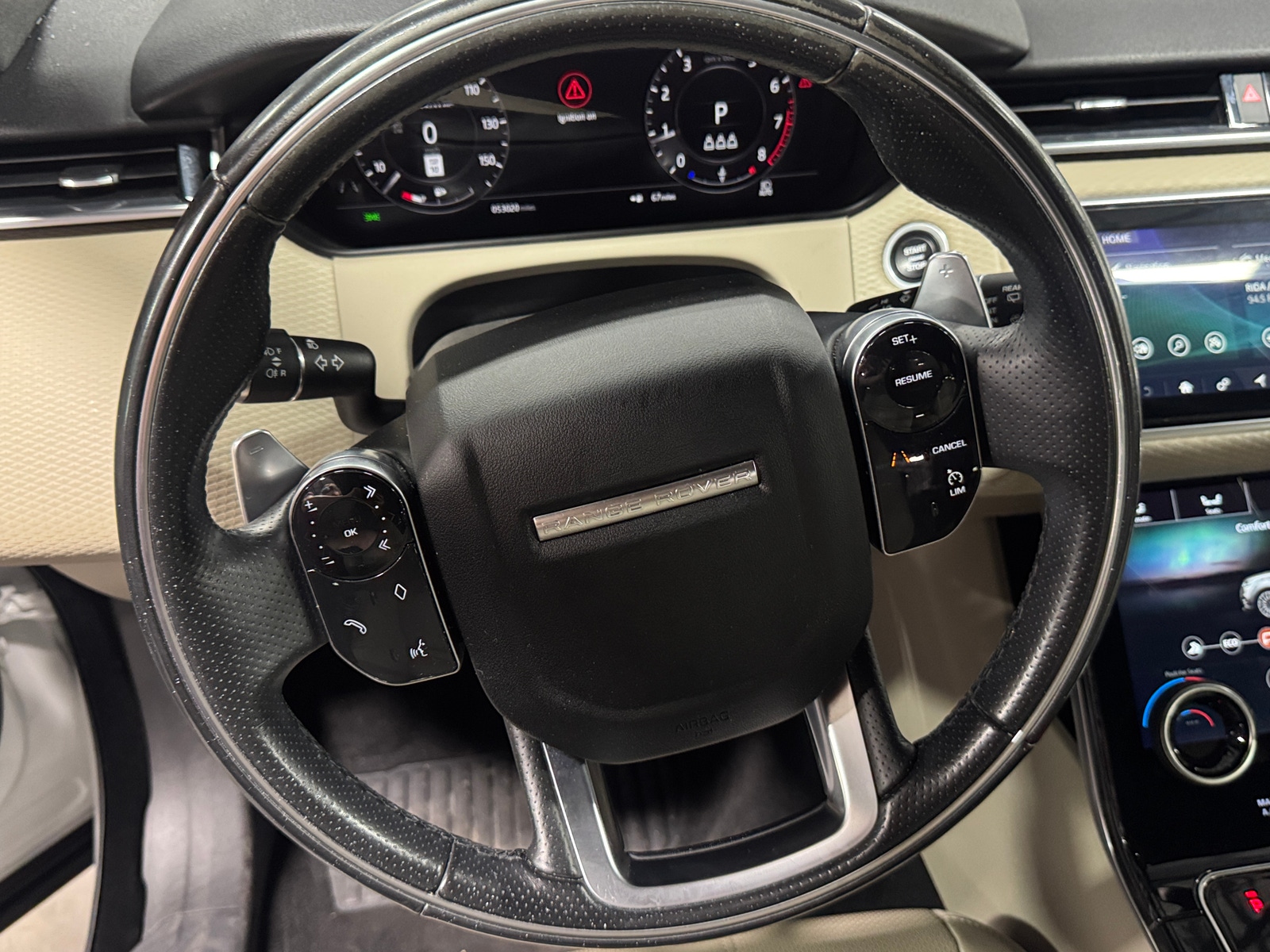 Thumbnail: 2020 Land Rover Range Rover Velar - 4