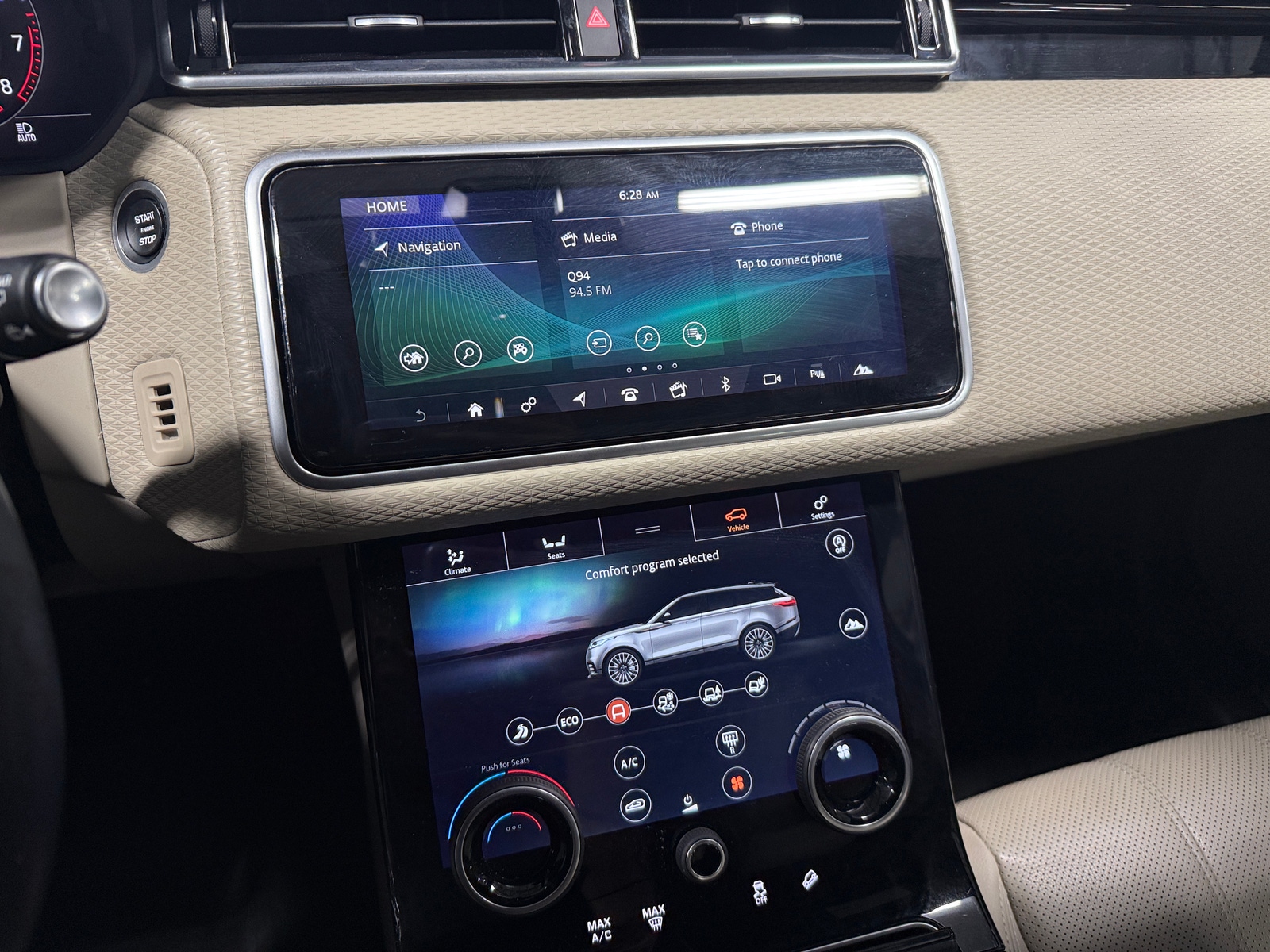 Thumbnail: 2020 Land Rover Range Rover Velar - 3