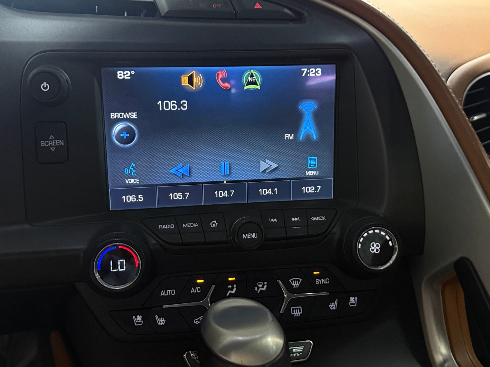 Thumbnail: 2014 Chevrolet Corvette - 2