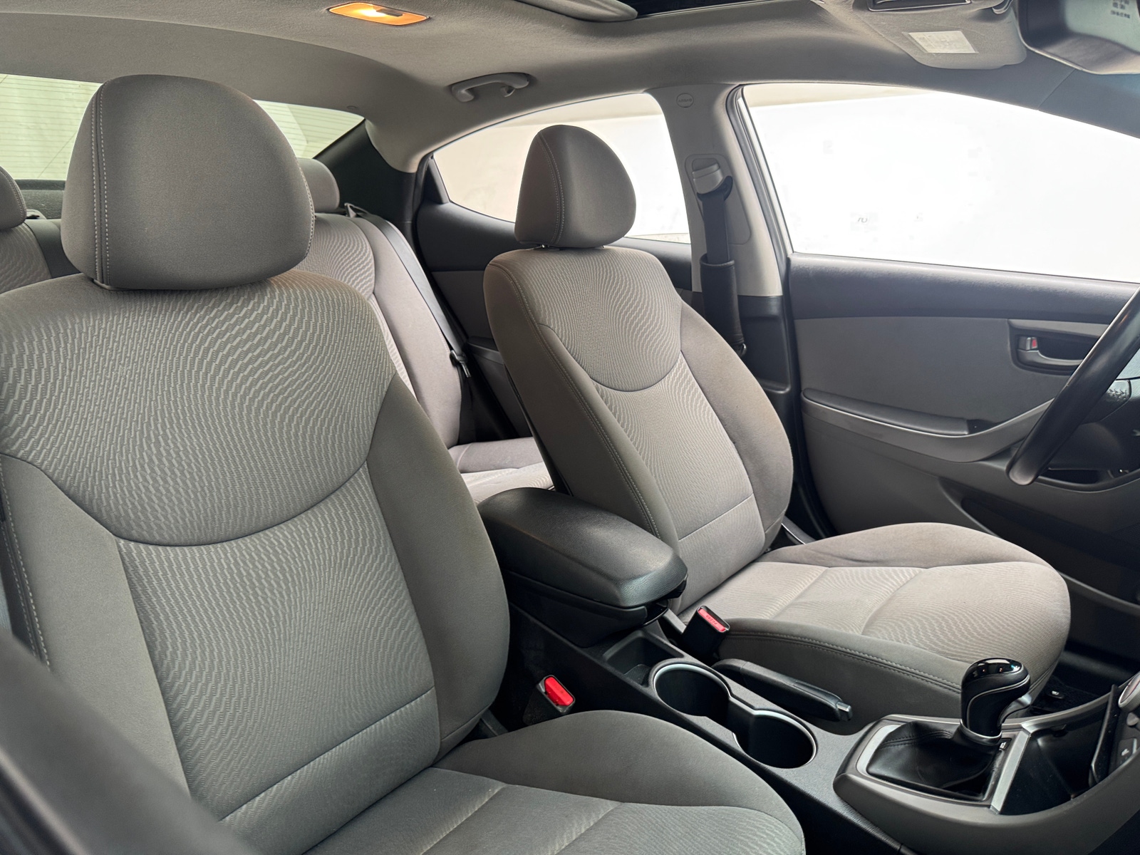 Thumbnail: 2016 Hyundai Elantra - 2