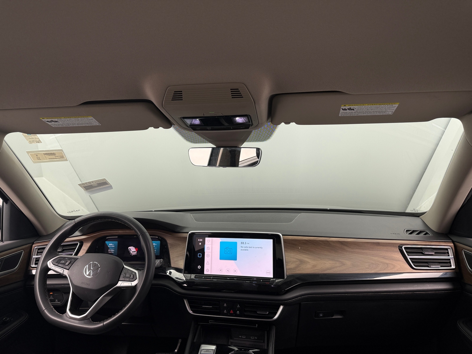 Thumbnail: 2024 Volkswagen Atlas - 3