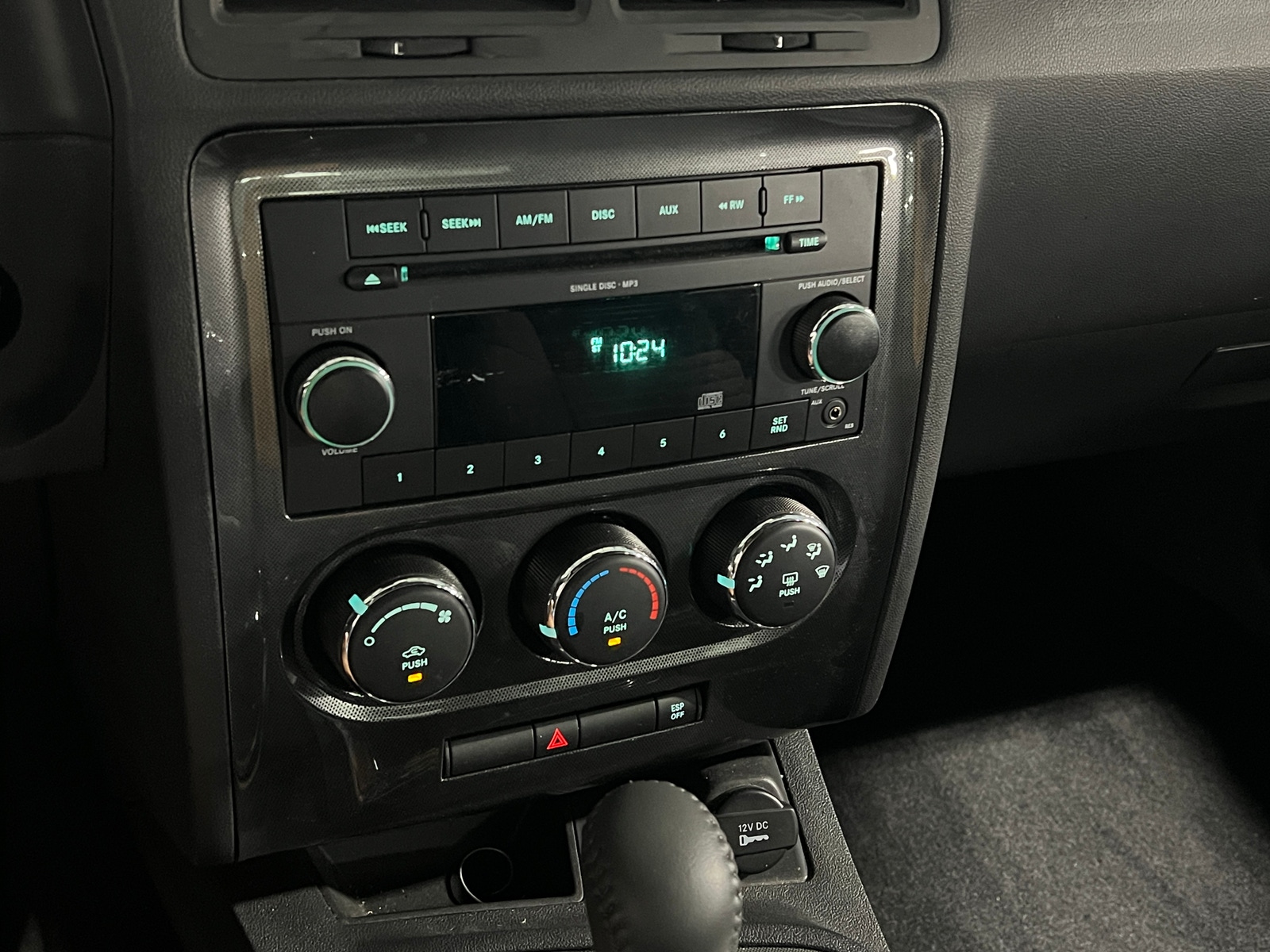 Thumbnail: 2010 Dodge Challenger - 3