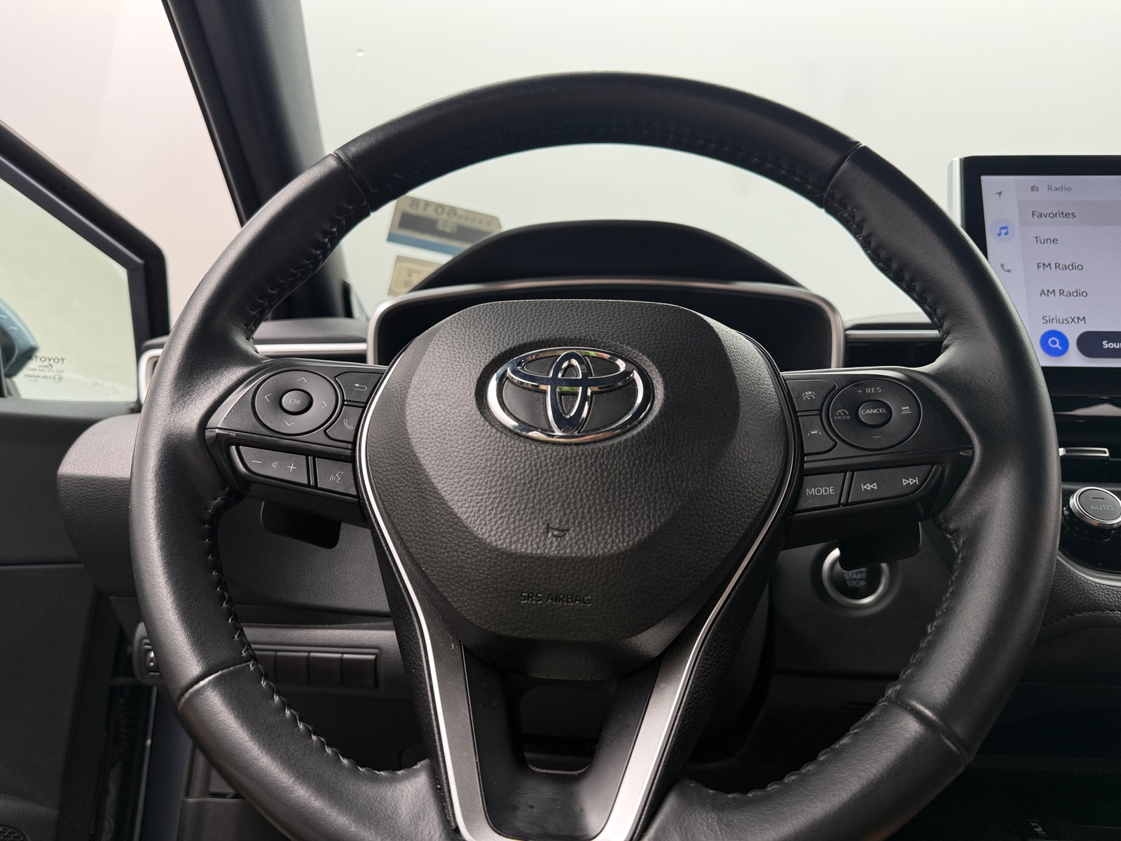 Thumbnail: 2025 Toyota Corolla - 4