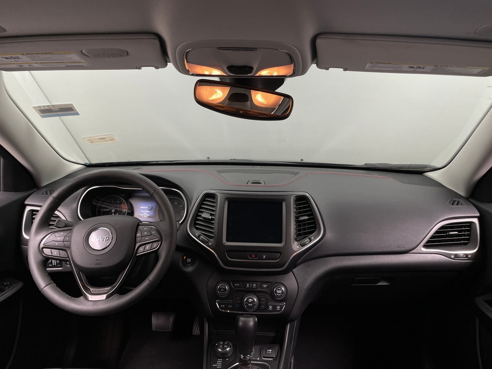 Thumbnail: 2022 Jeep Cherokee - 2