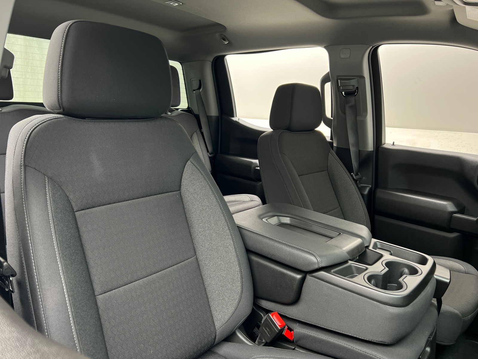 Thumbnail: 2025 Chevrolet Silverado 1500 - 2