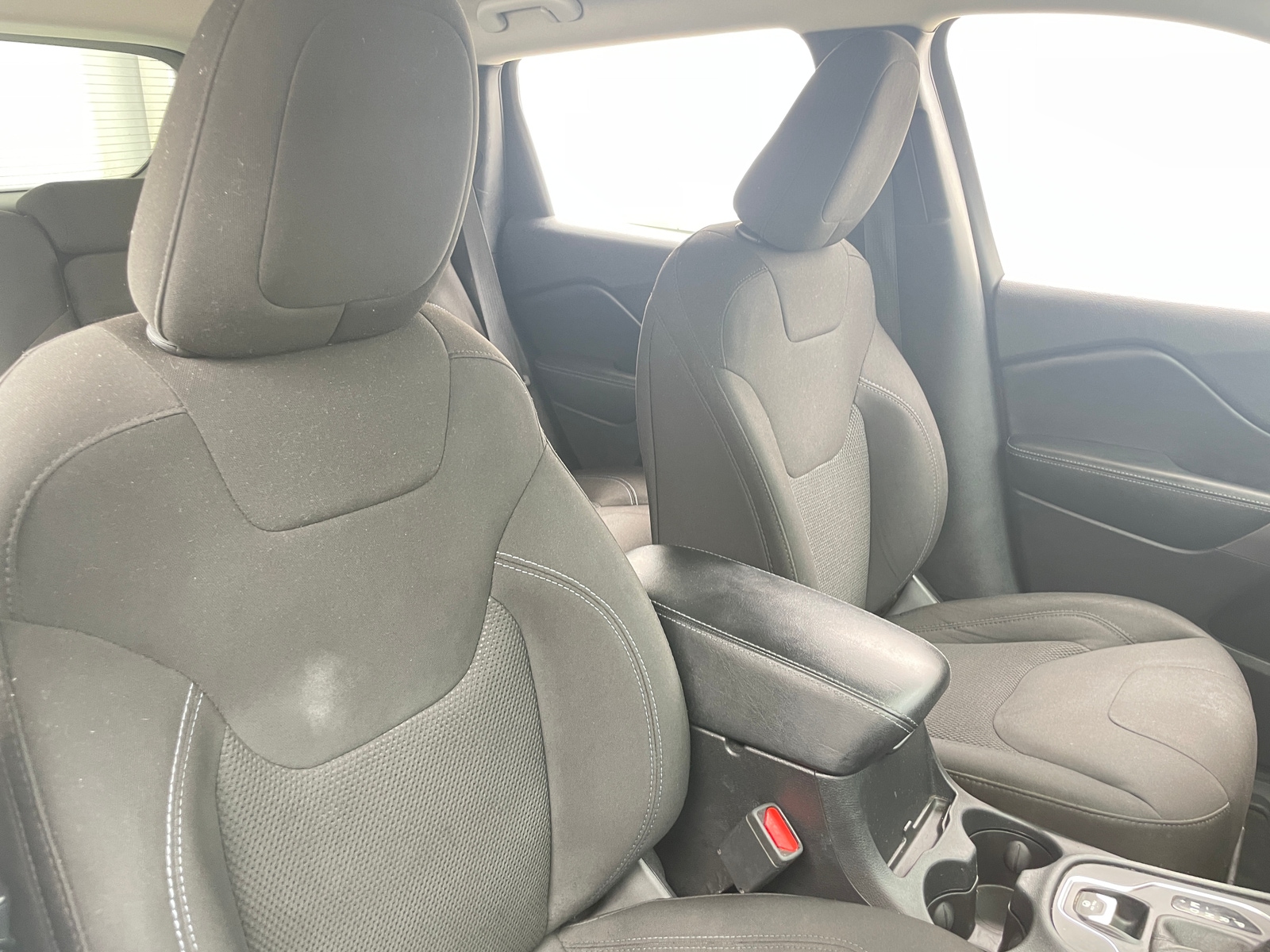 Thumbnail: 2019 Jeep Cherokee - 2
