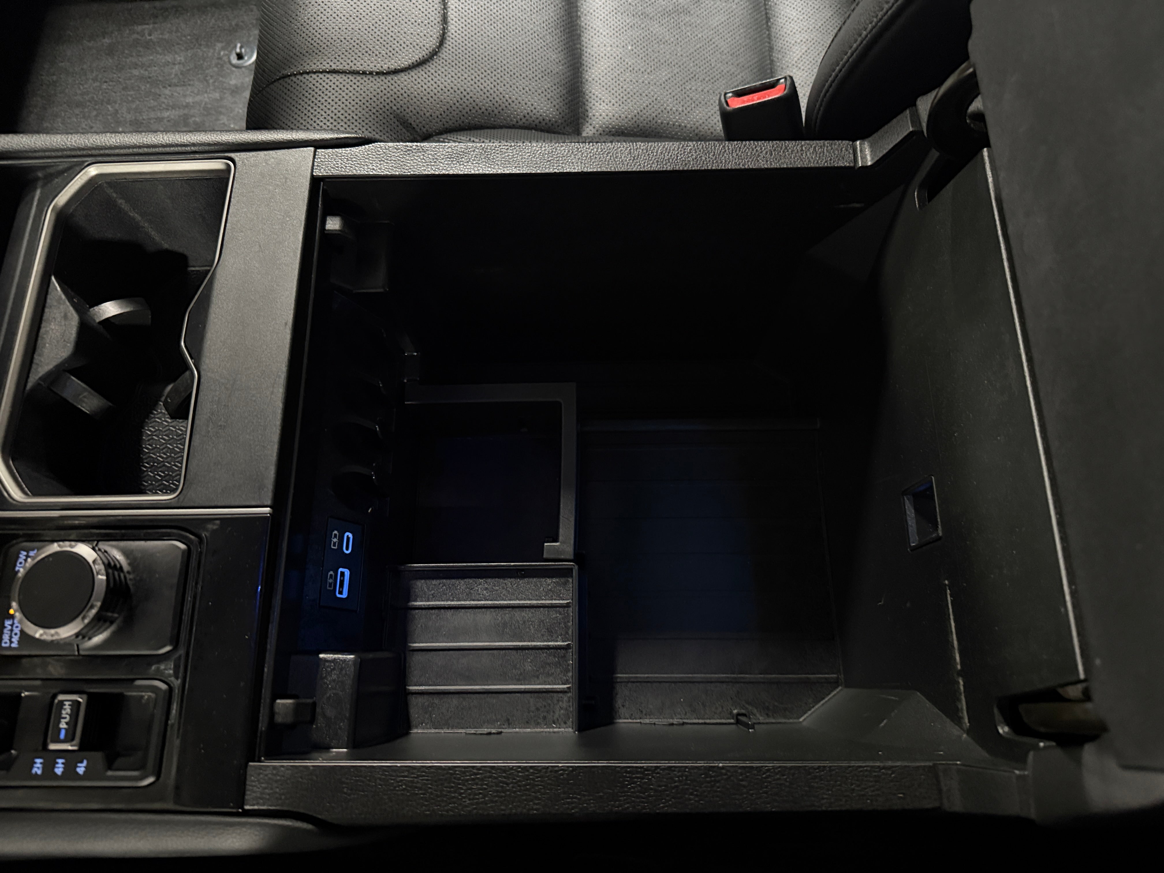 2023 Toyota Tundra Limited - Photo 15