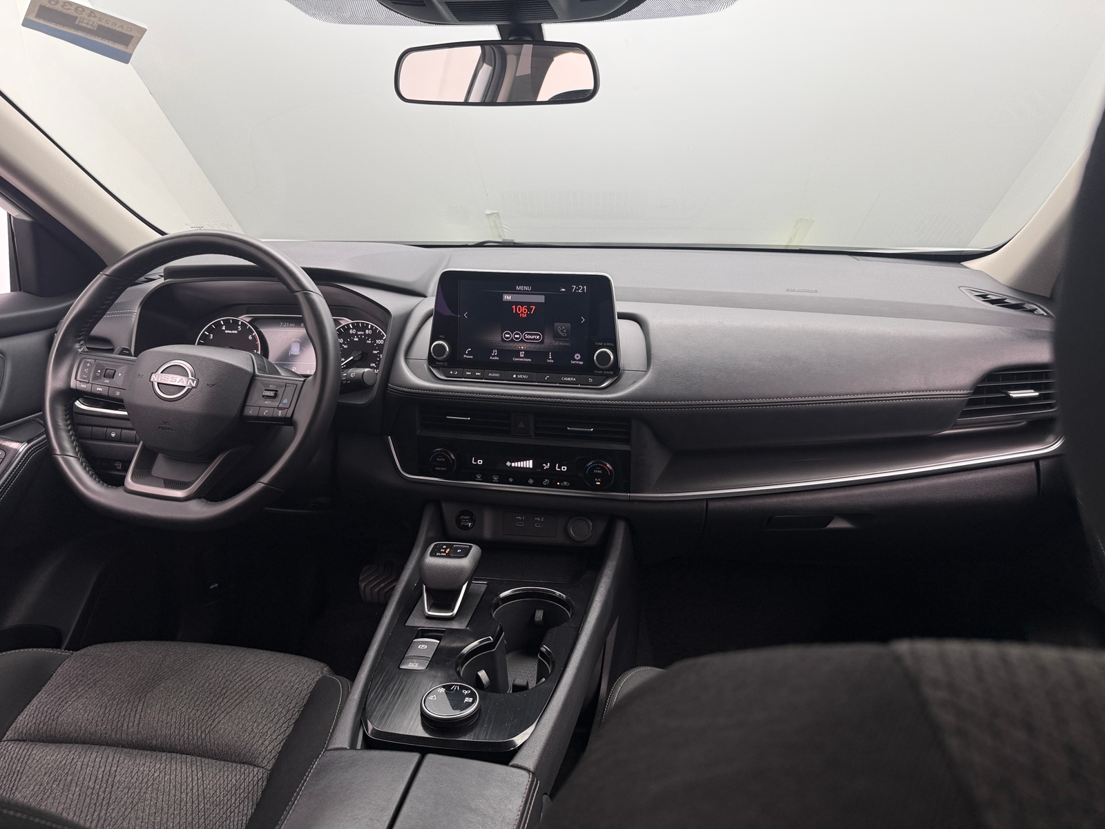 Thumbnail: 2025 Nissan Rogue - 3