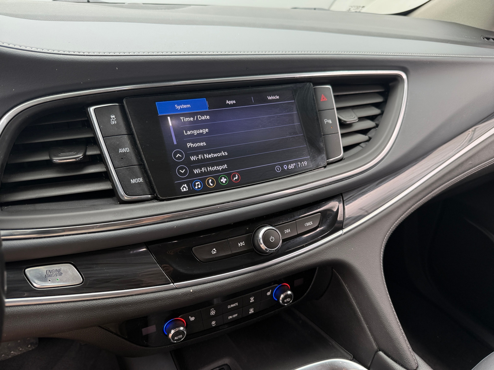 Thumbnail: 2020 Buick Enclave - 3