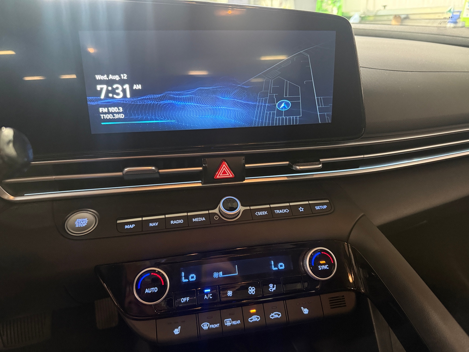 Thumbnail: 2025 Hyundai Elantra - 4