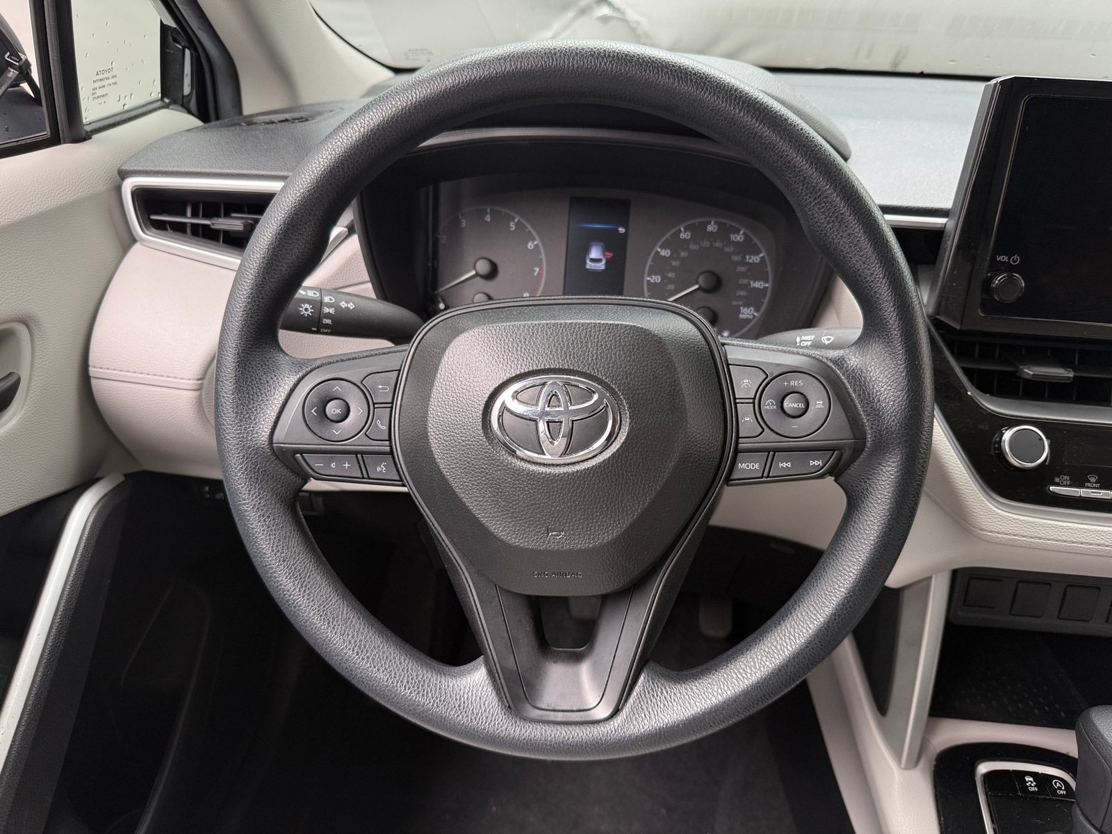 Thumbnail: 2025 Toyota Corolla Cross - 5