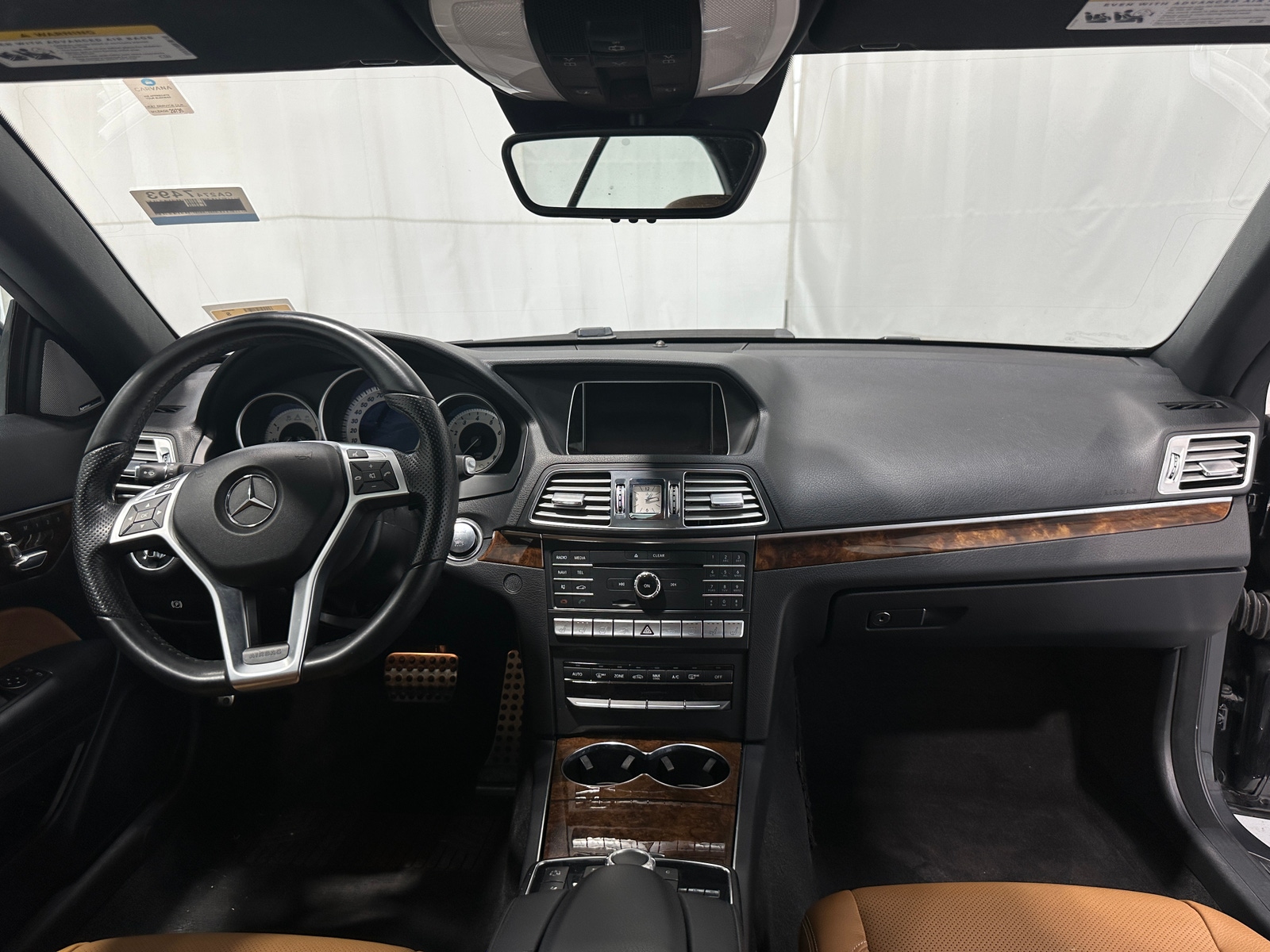 Thumbnail: 2017 Mercedes-Benz E-Class - 2