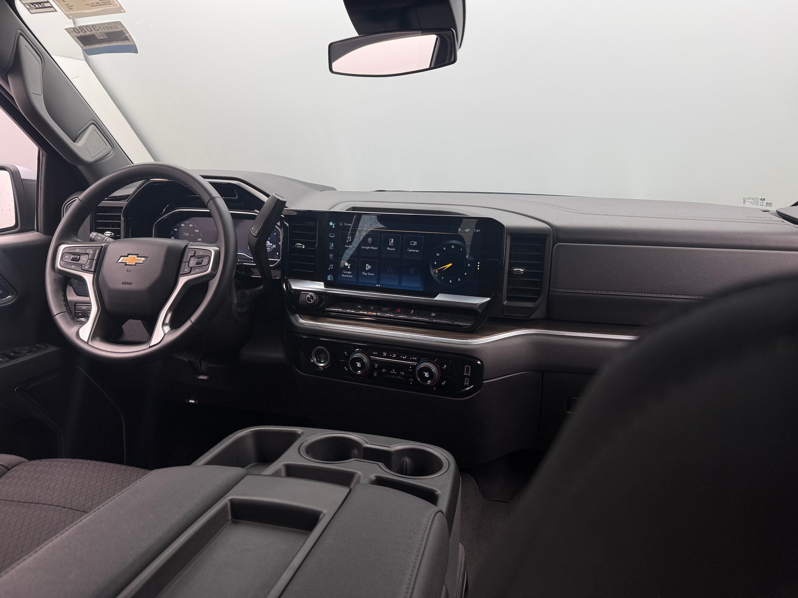 Thumbnail: 2024 Chevrolet Silverado 1500 - 3