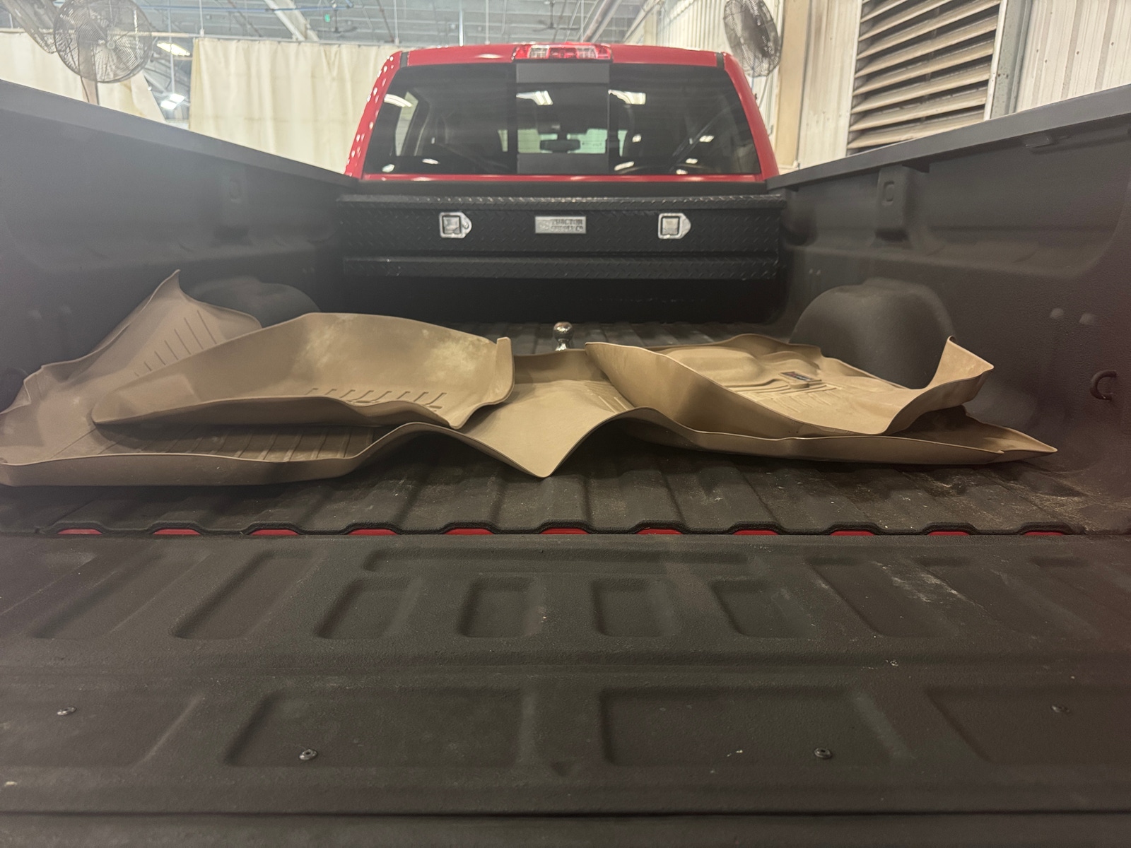 Thumbnail: 2015 Chevrolet Silverado 3500 - 6