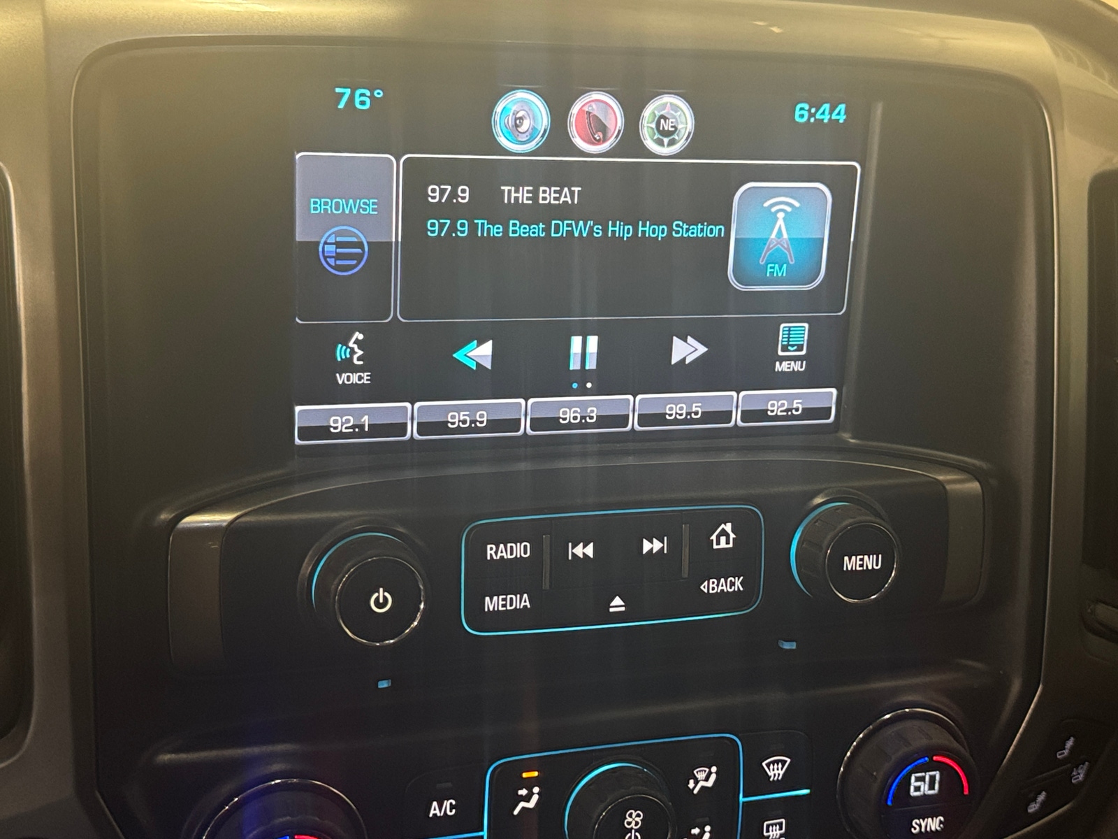 Thumbnail: 2015 Chevrolet Silverado 3500 - 3