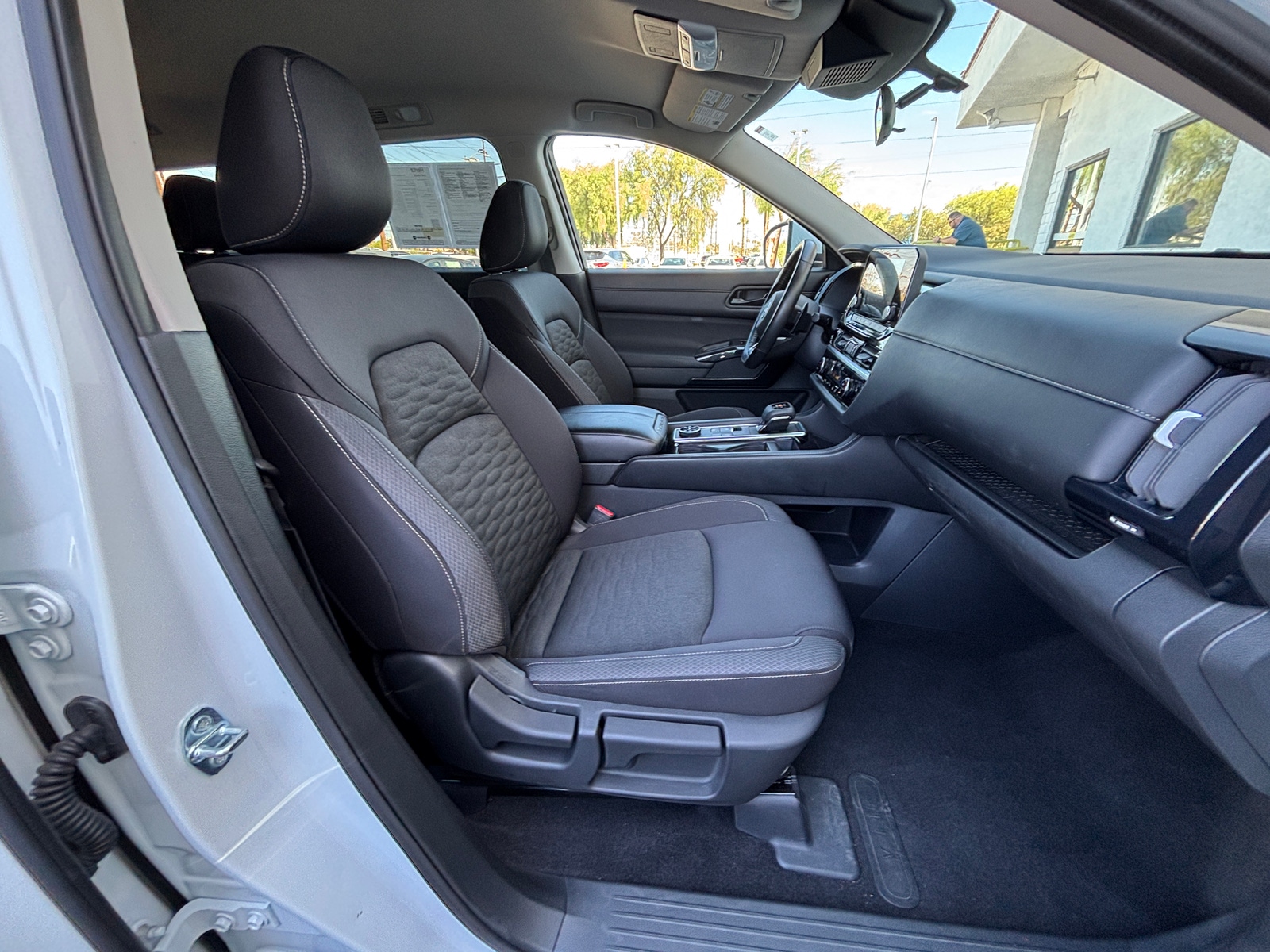 Thumbnail: 2025 Nissan Pathfinder - 2