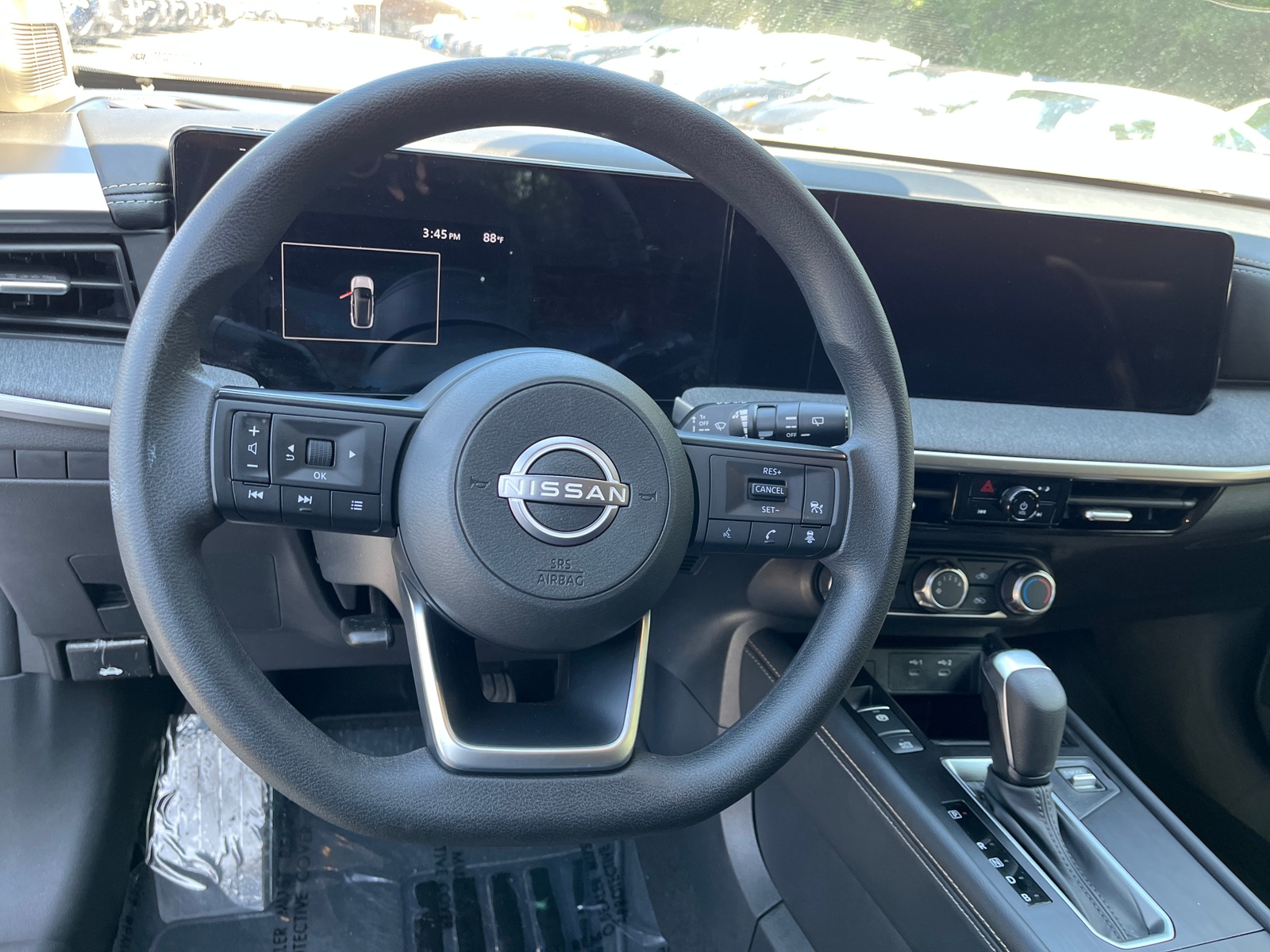 Thumbnail: 2025 Nissan Kicks - 5