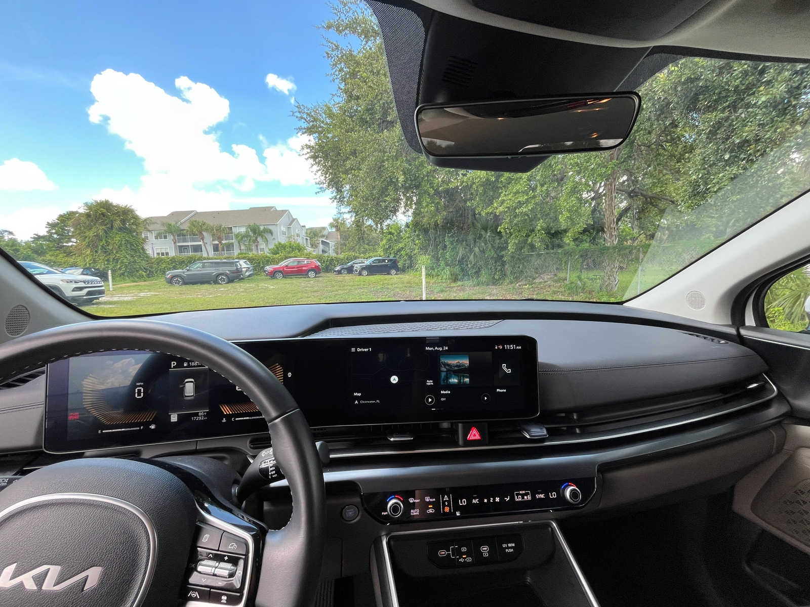 Thumbnail: 2026 Kia Carnival - 3