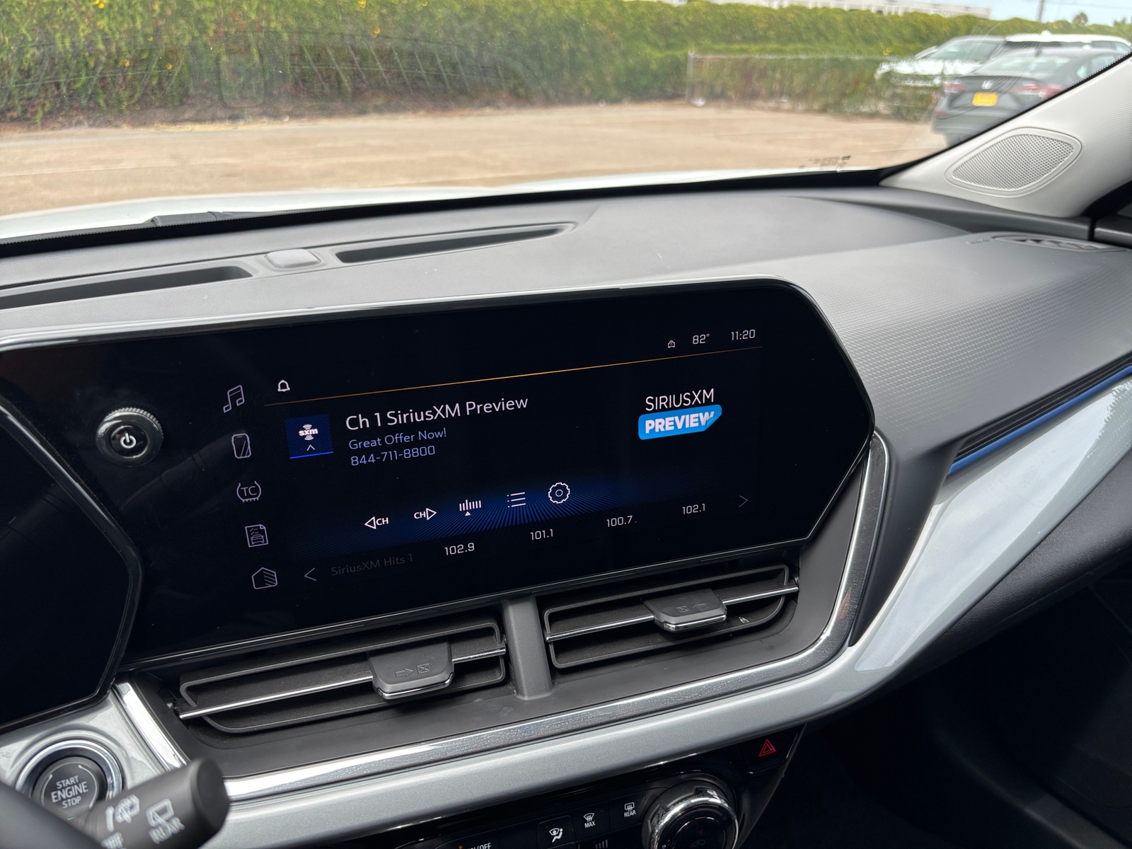 Thumbnail: 2025 Chevrolet Trax - 4