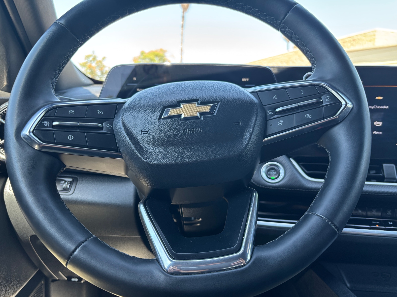 Thumbnail: 2025 Chevrolet Equinox - 5