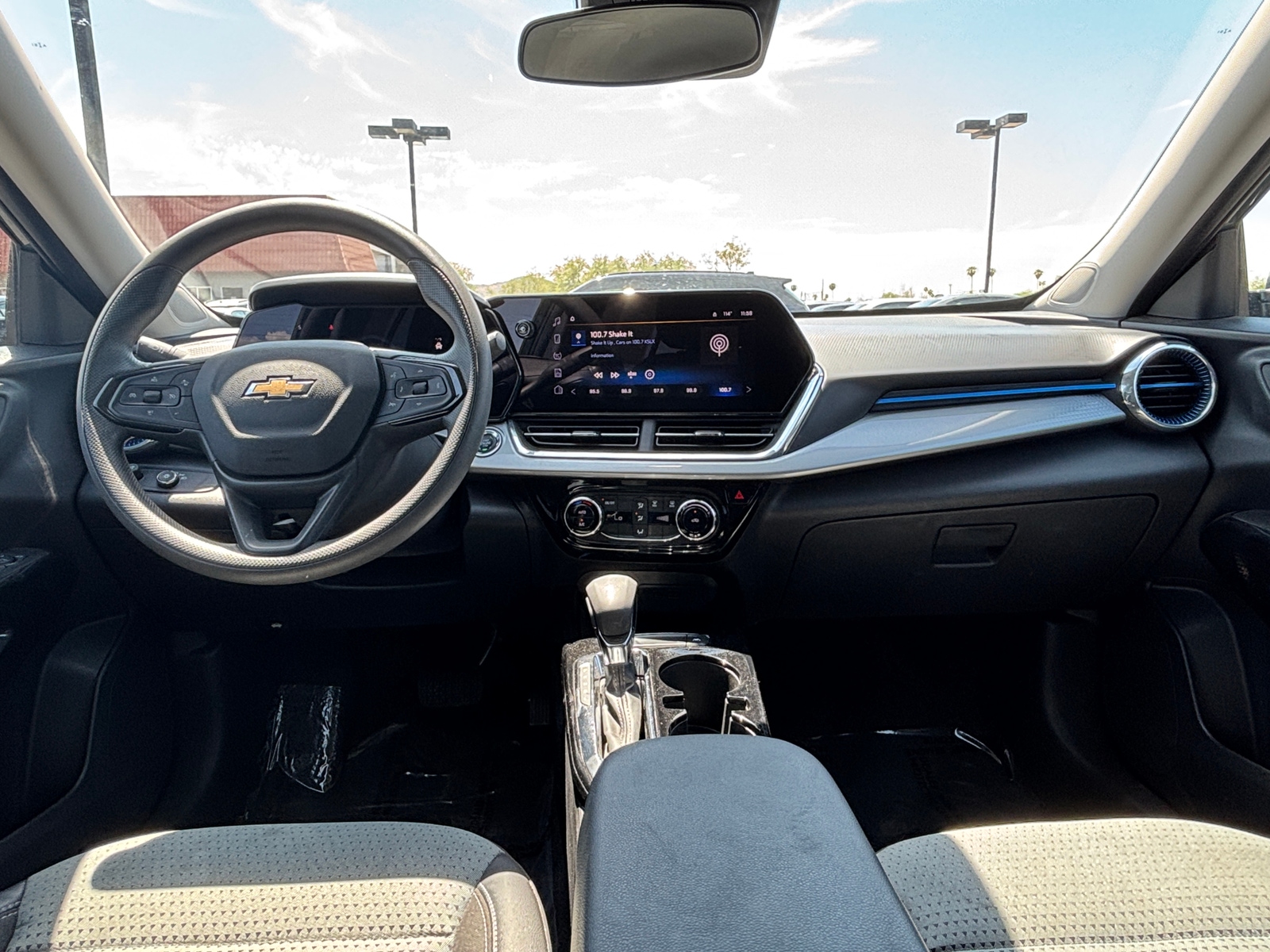 Thumbnail: 2025 Chevrolet Trax - 3