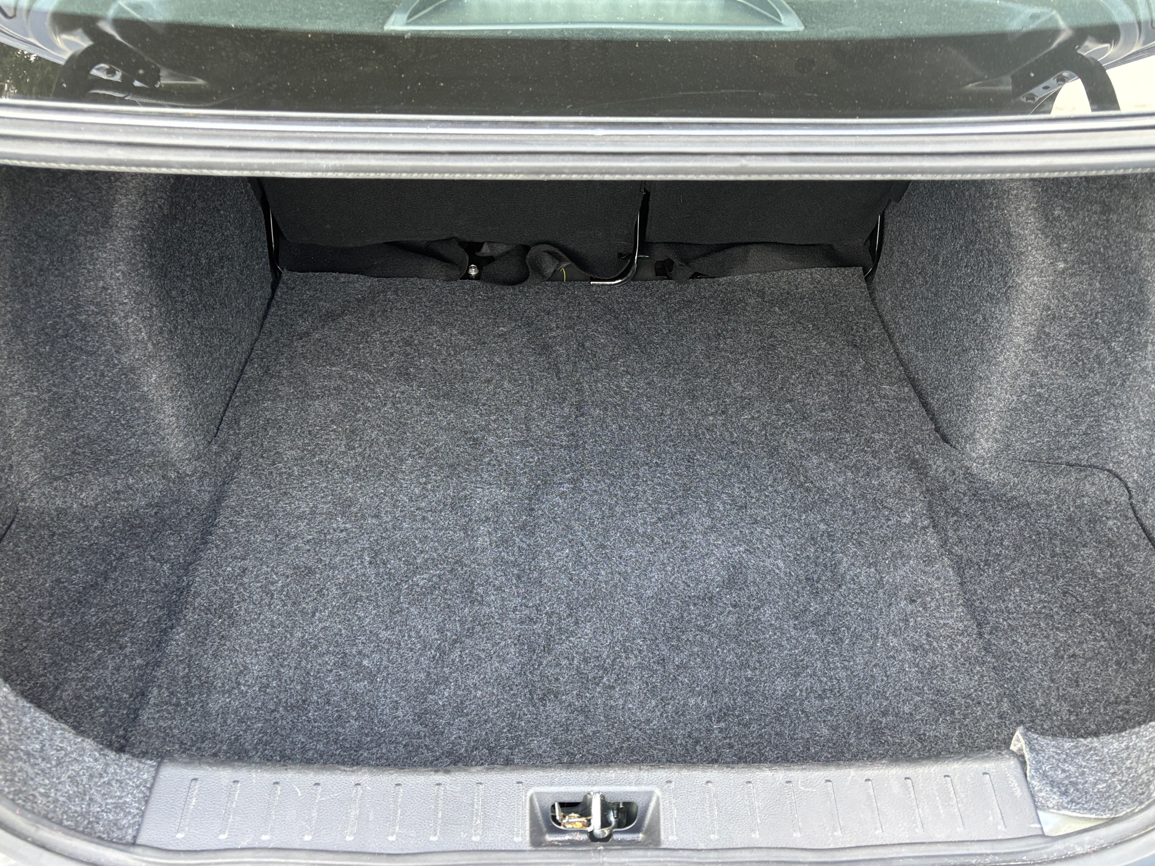 2025 Nissan Versa Sedan SV