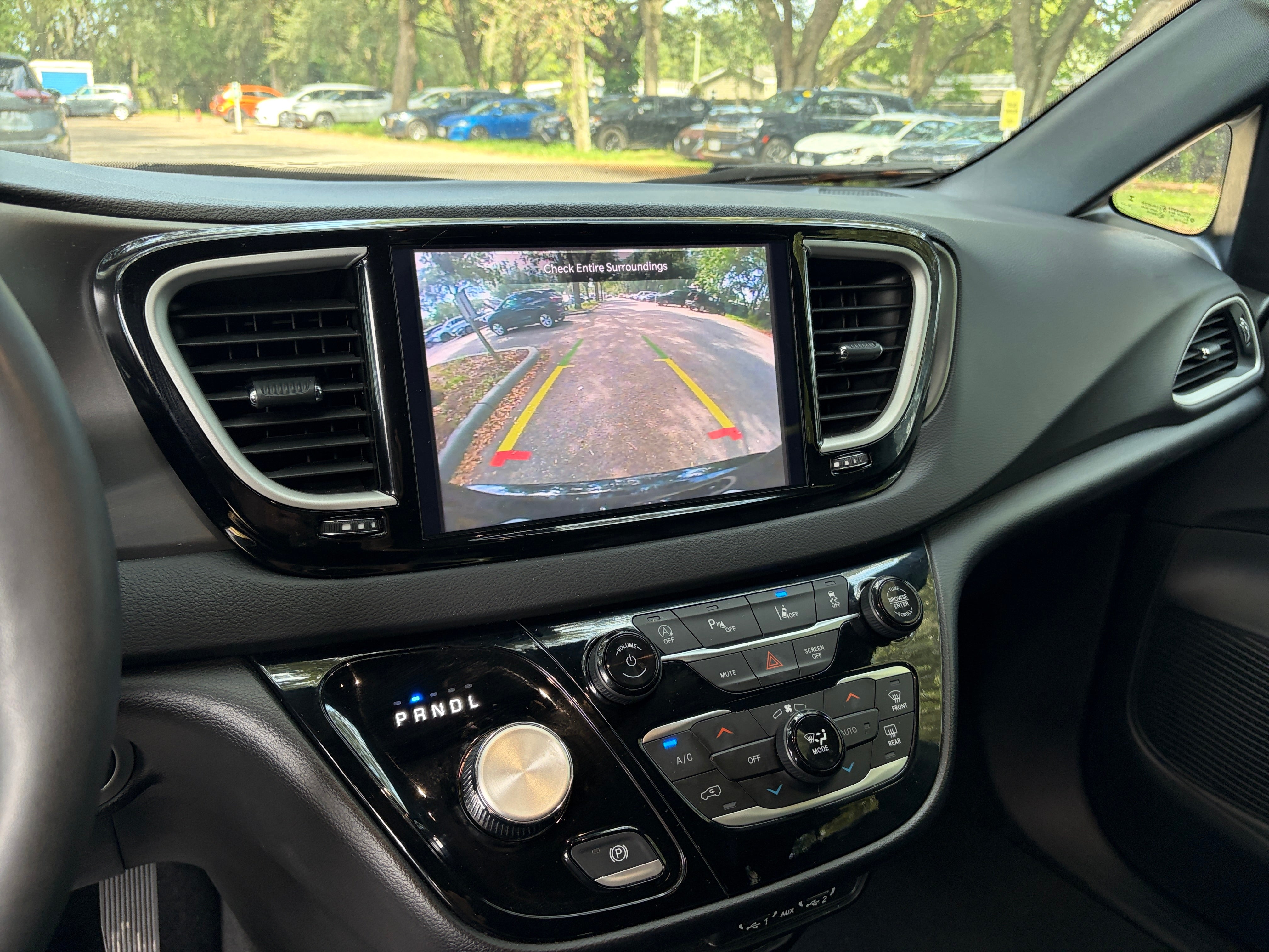 2025 Chrysler Pacifica