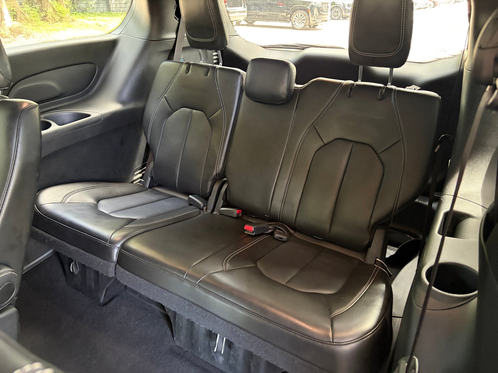 Thumbnail: 2025 Chrysler Pacifica - 5