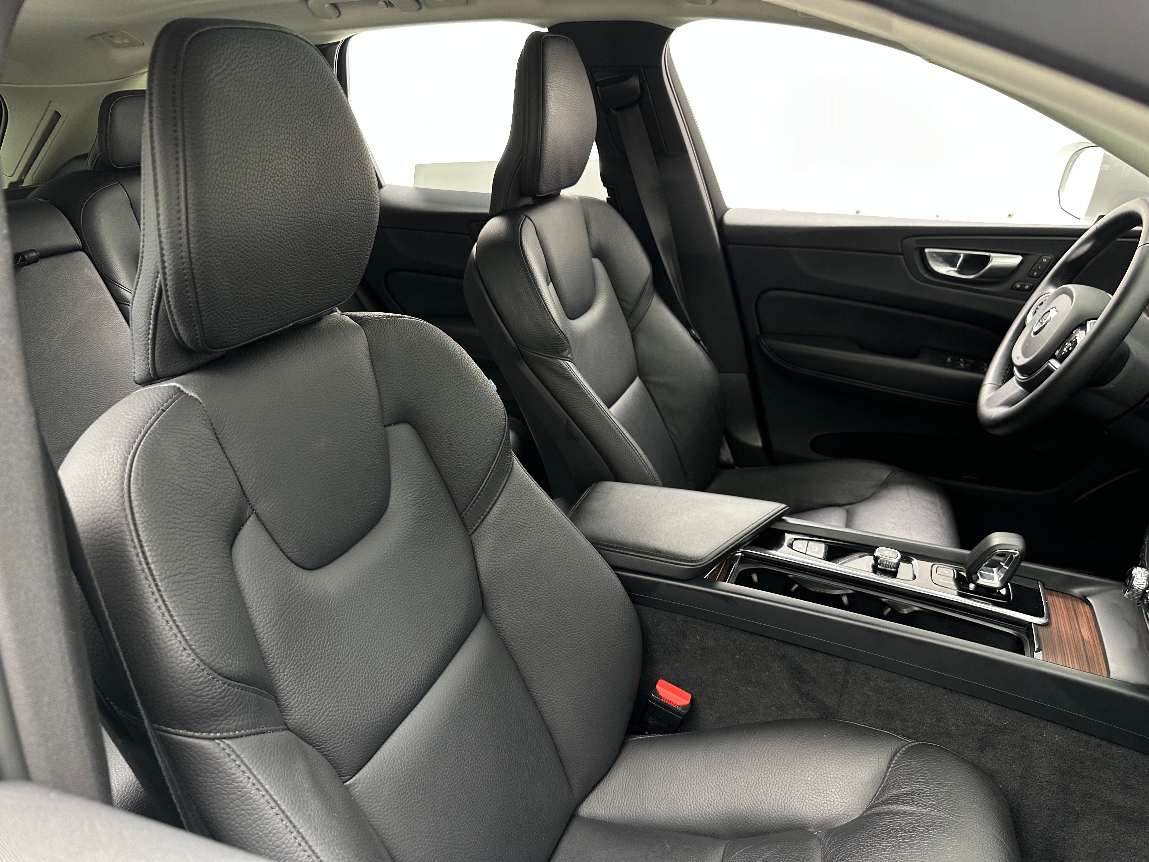 2023 Volvo XC60