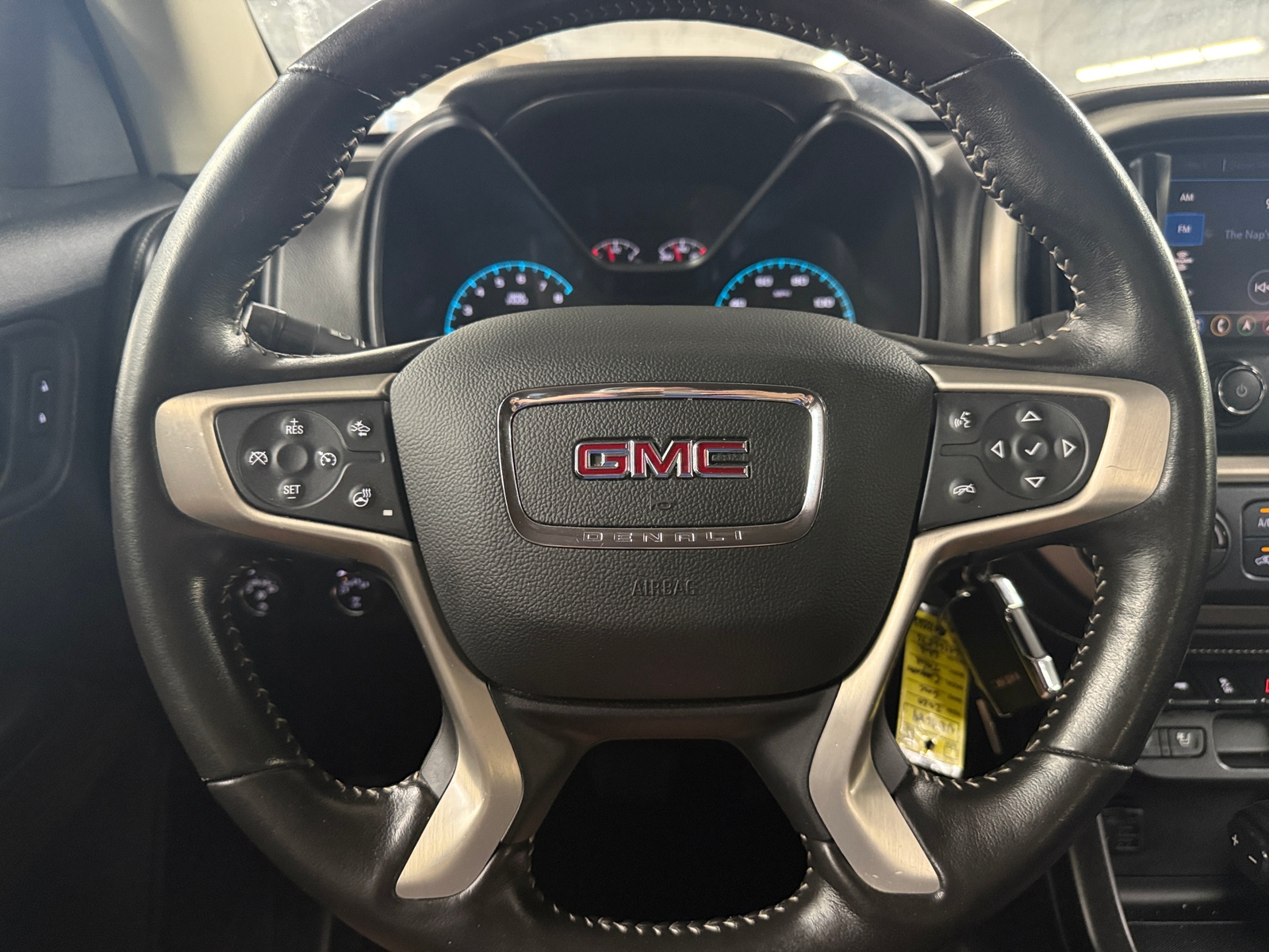 Thumbnail: 2020 GMC Canyon - 4
