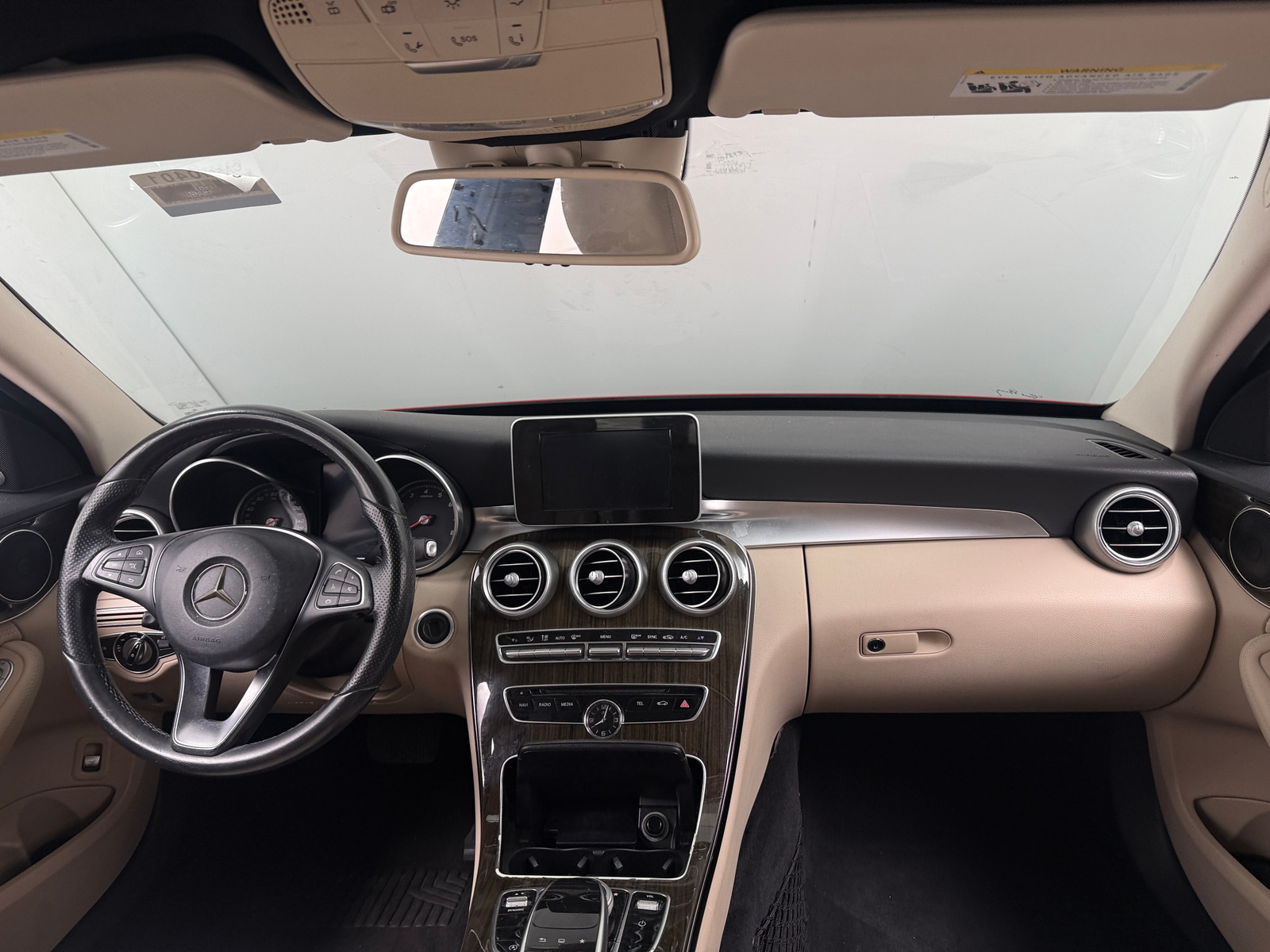 Thumbnail: 2016 Mercedes-Benz C-Class - 3