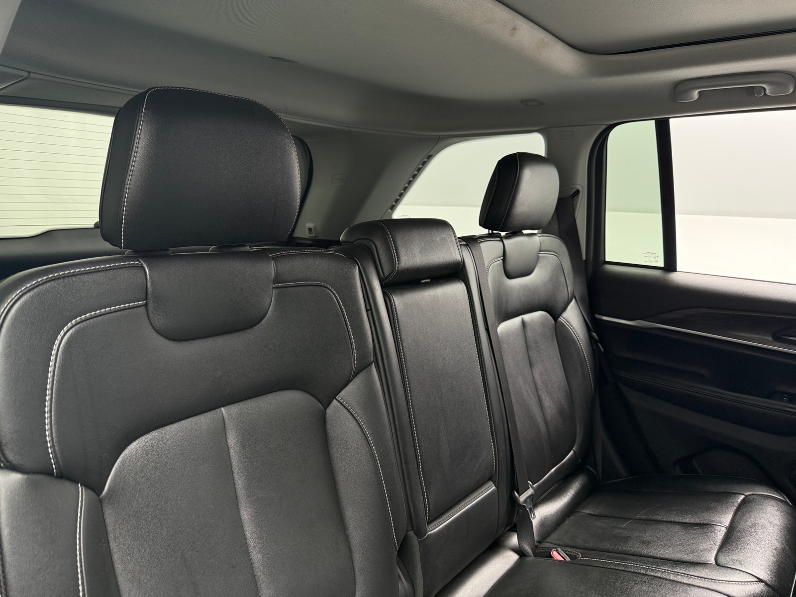 Thumbnail: 2023 Jeep Grand Cherokee - 5