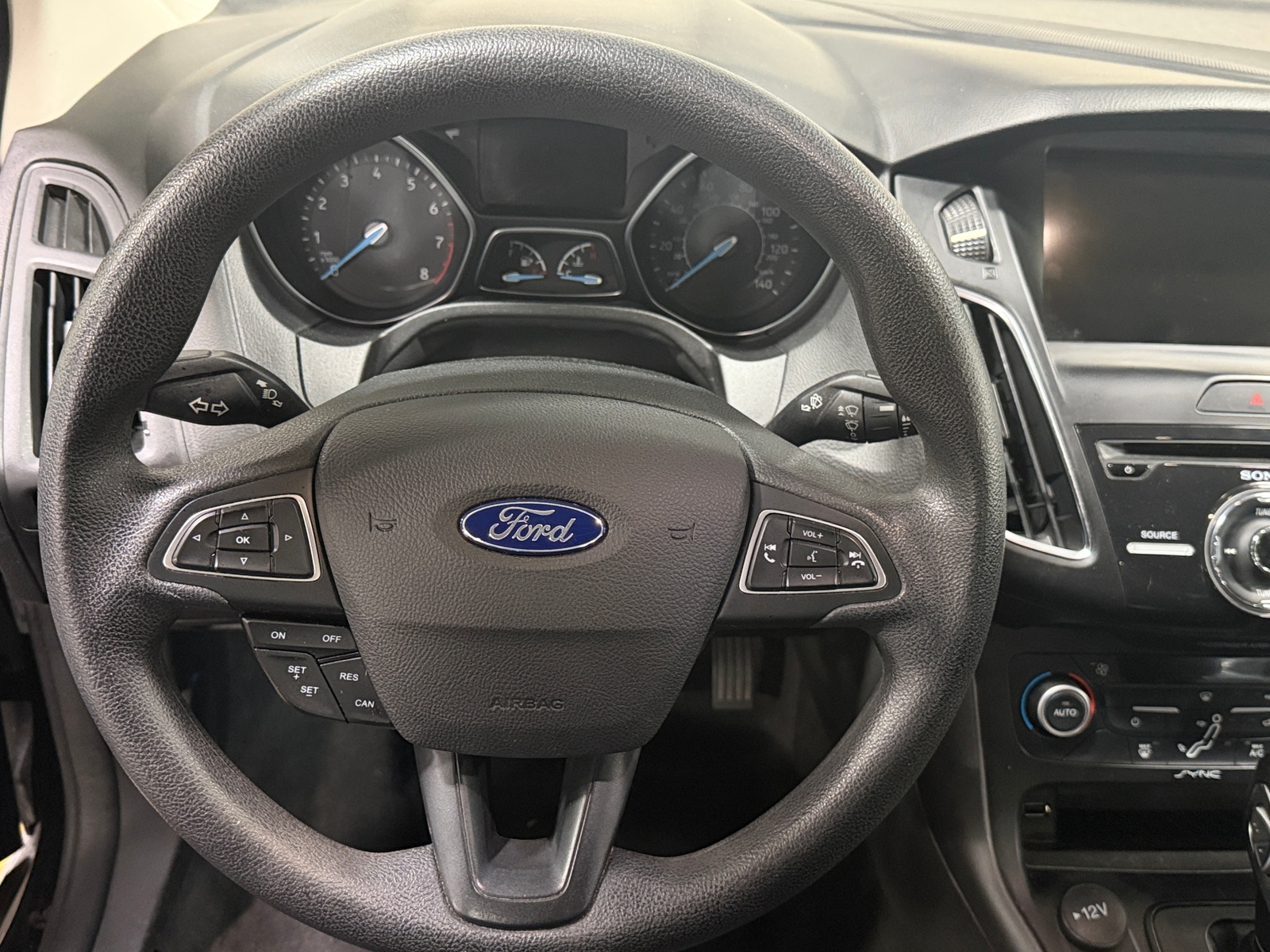 Thumbnail: 2018 Ford Focus - 5