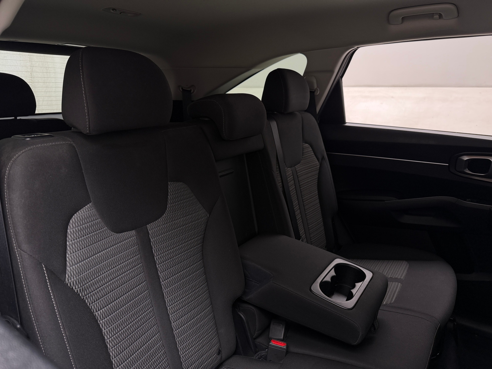 Thumbnail: 2022 Kia Sorento - 6